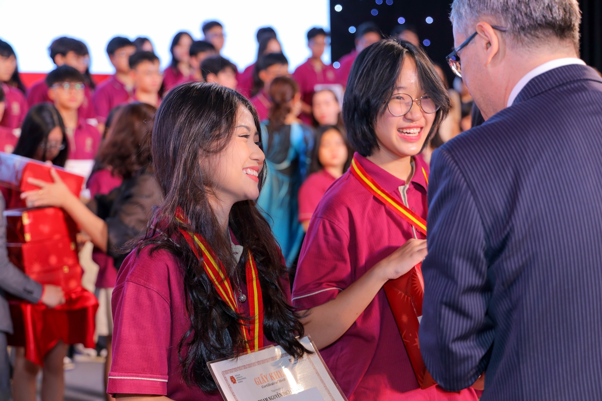 Bi quyet gianh hoc bong top dau cua hoc sinh VAS hinh anh