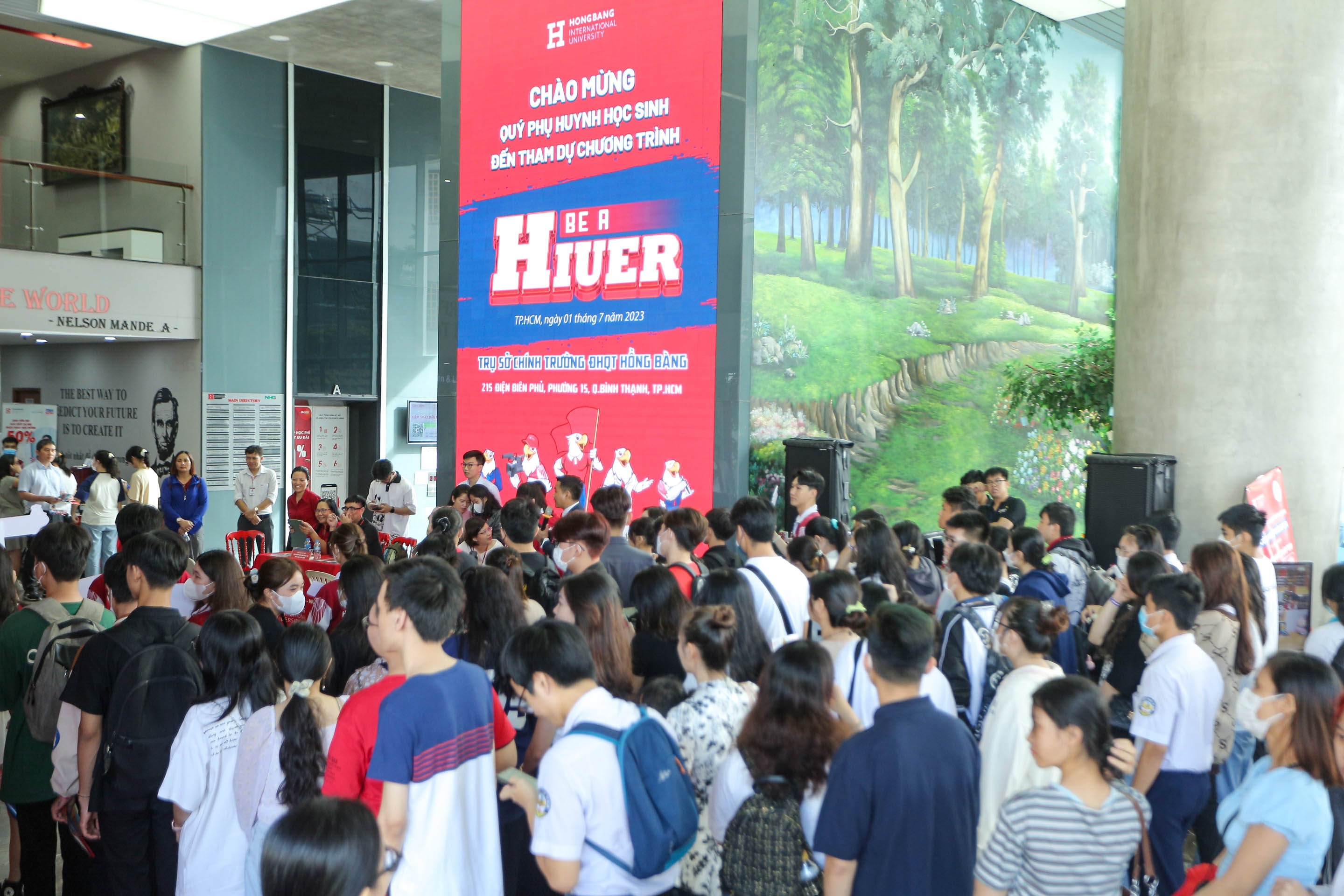 HIU ảnh 1 HIU anh 1