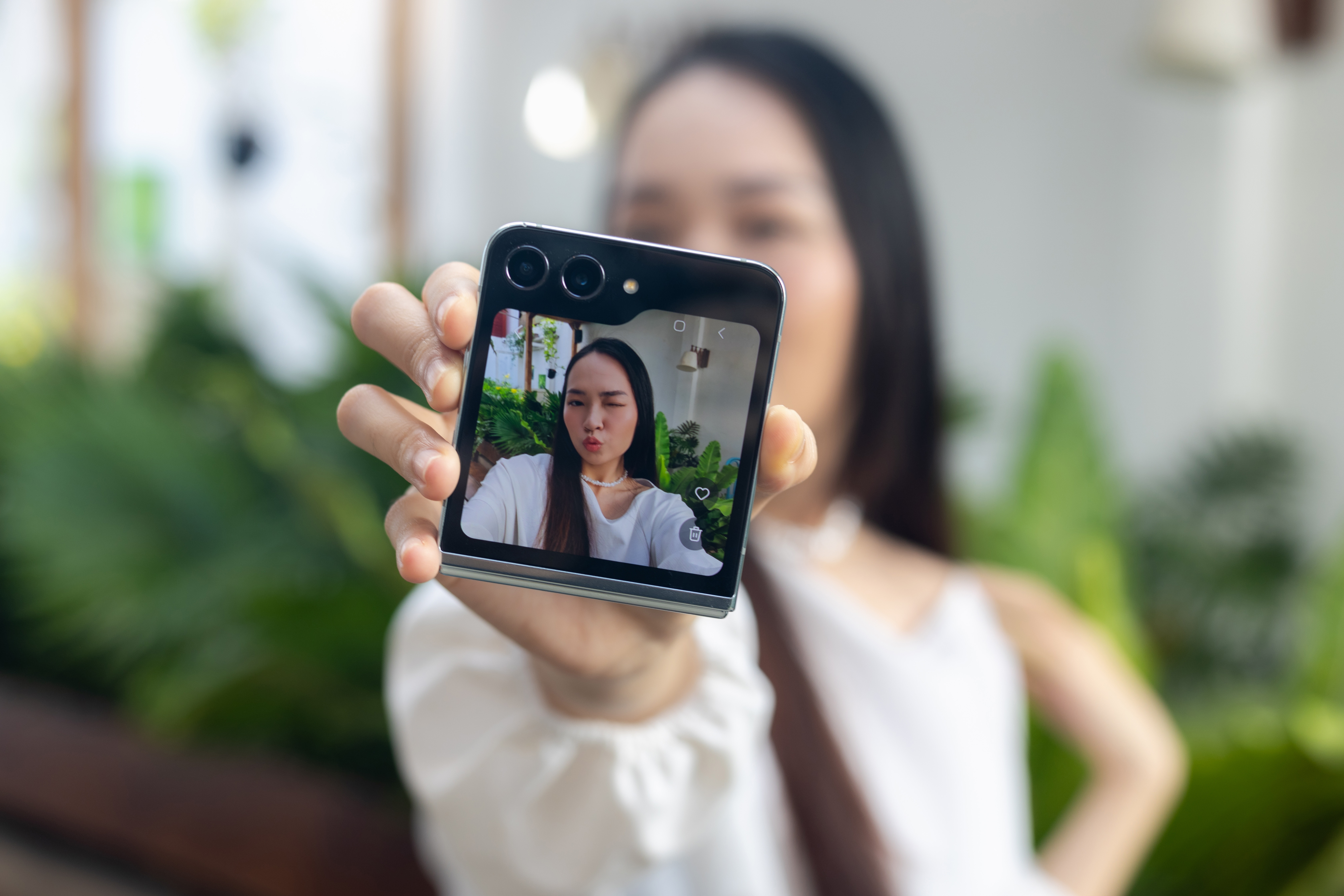 Galaxy Z Flip5 anh 6