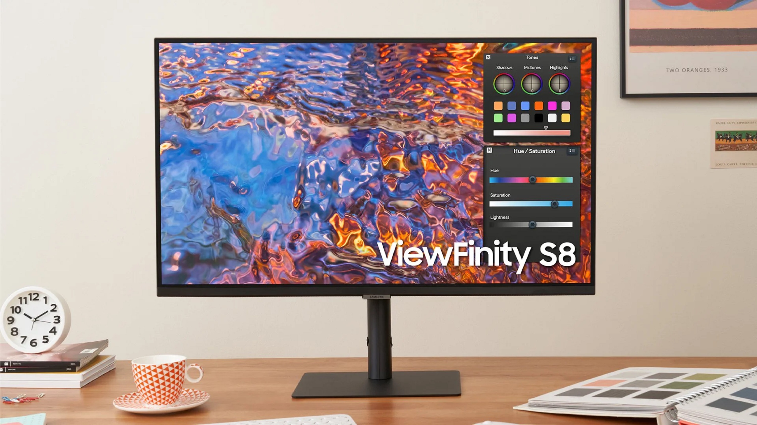 Samsung ViewFinity S8,  Samsung UR55 anh 2