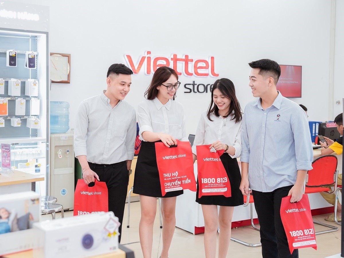 Viettel Store khoi dong series 'Tet du day' voi uu dai hap dan hinh anh