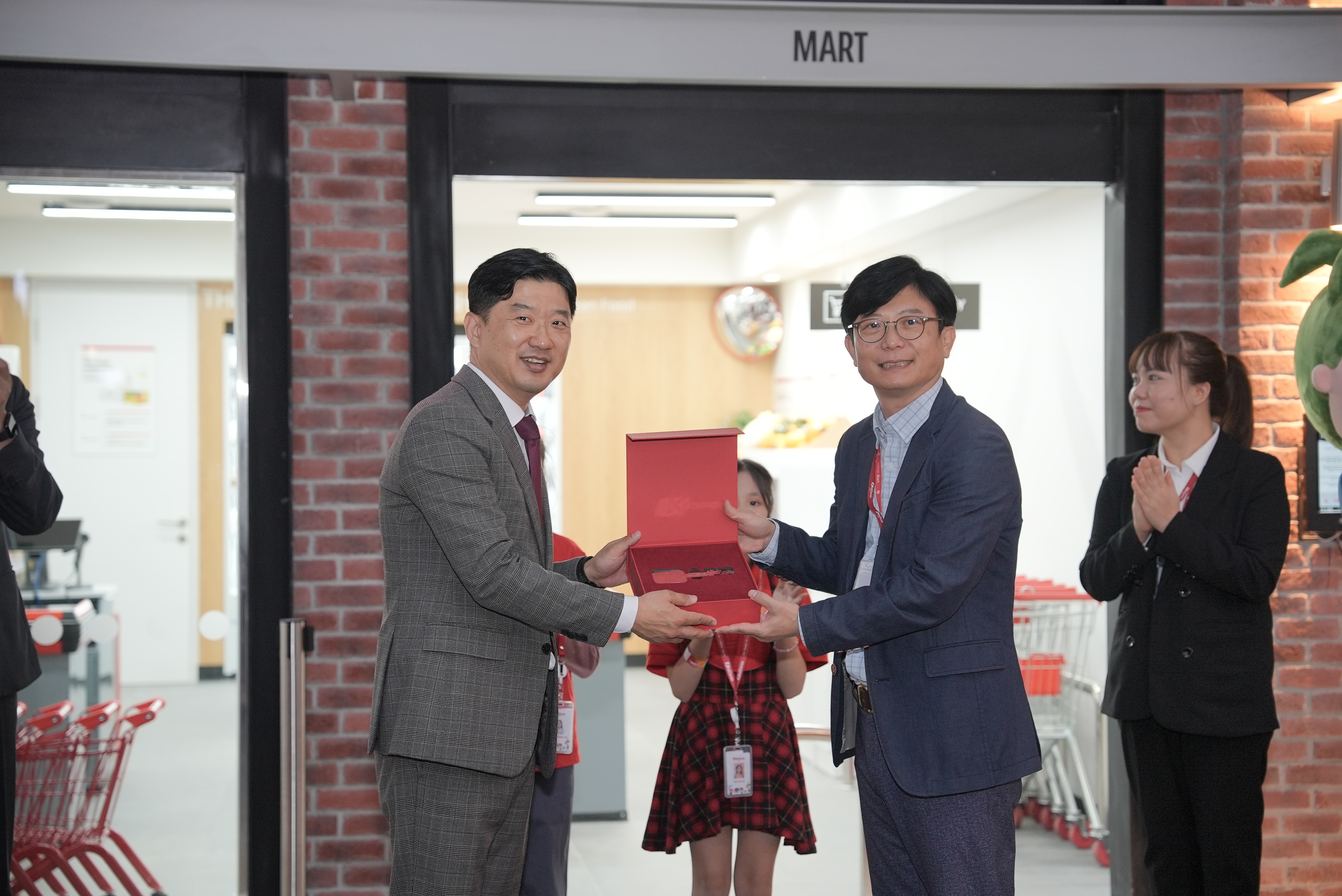 KidZania Ha Noi,  Lotte Mart anh 2