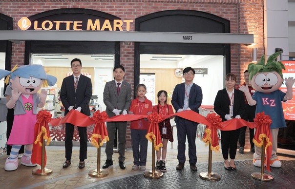 Ra mat co so trai nghiem sieu thi cho tre tai KidZania Ha Noi hinh anh