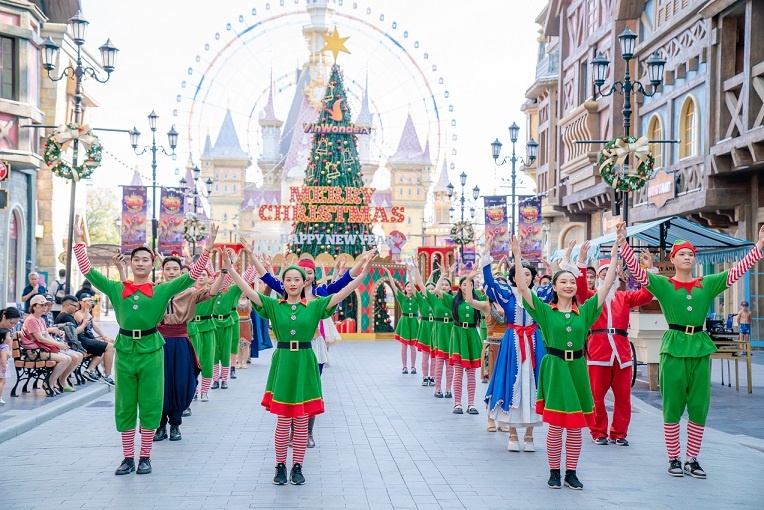 Phu Quoc United Center anh 12