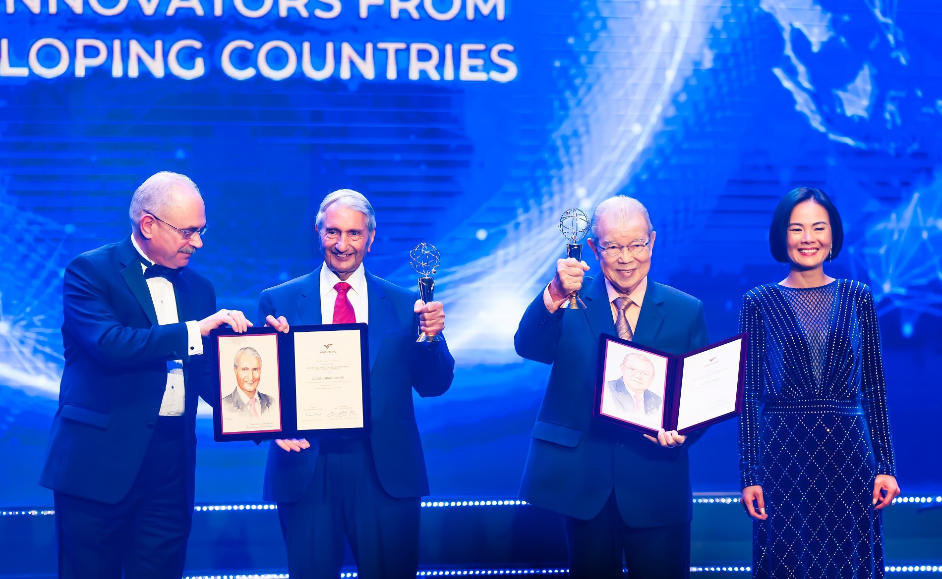 Quy VinFuture chinh thuc khoi dong mua giai 2024 hinh anh