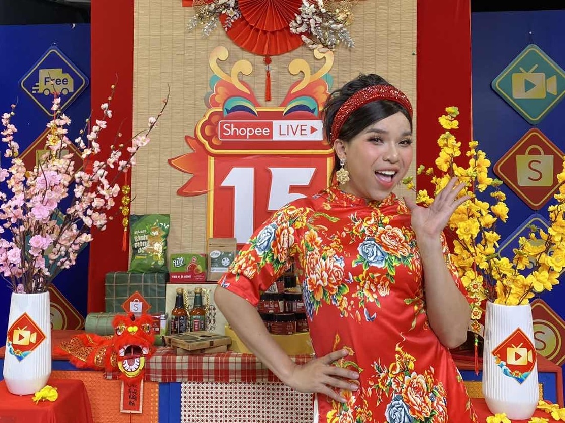 Livestream tren san TMDT tao cau noi giua nguoi dung va nong san Viet hinh anh