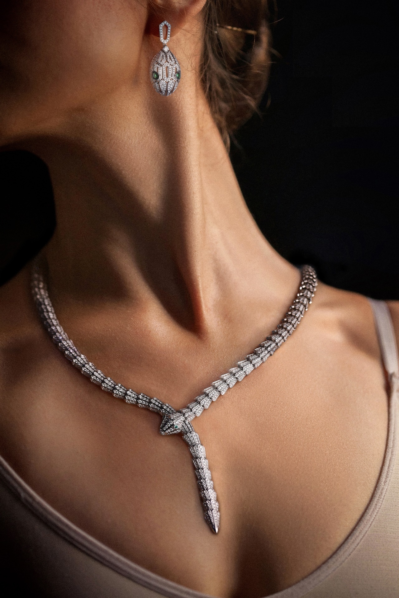 tranh suc kim cuong anh 3