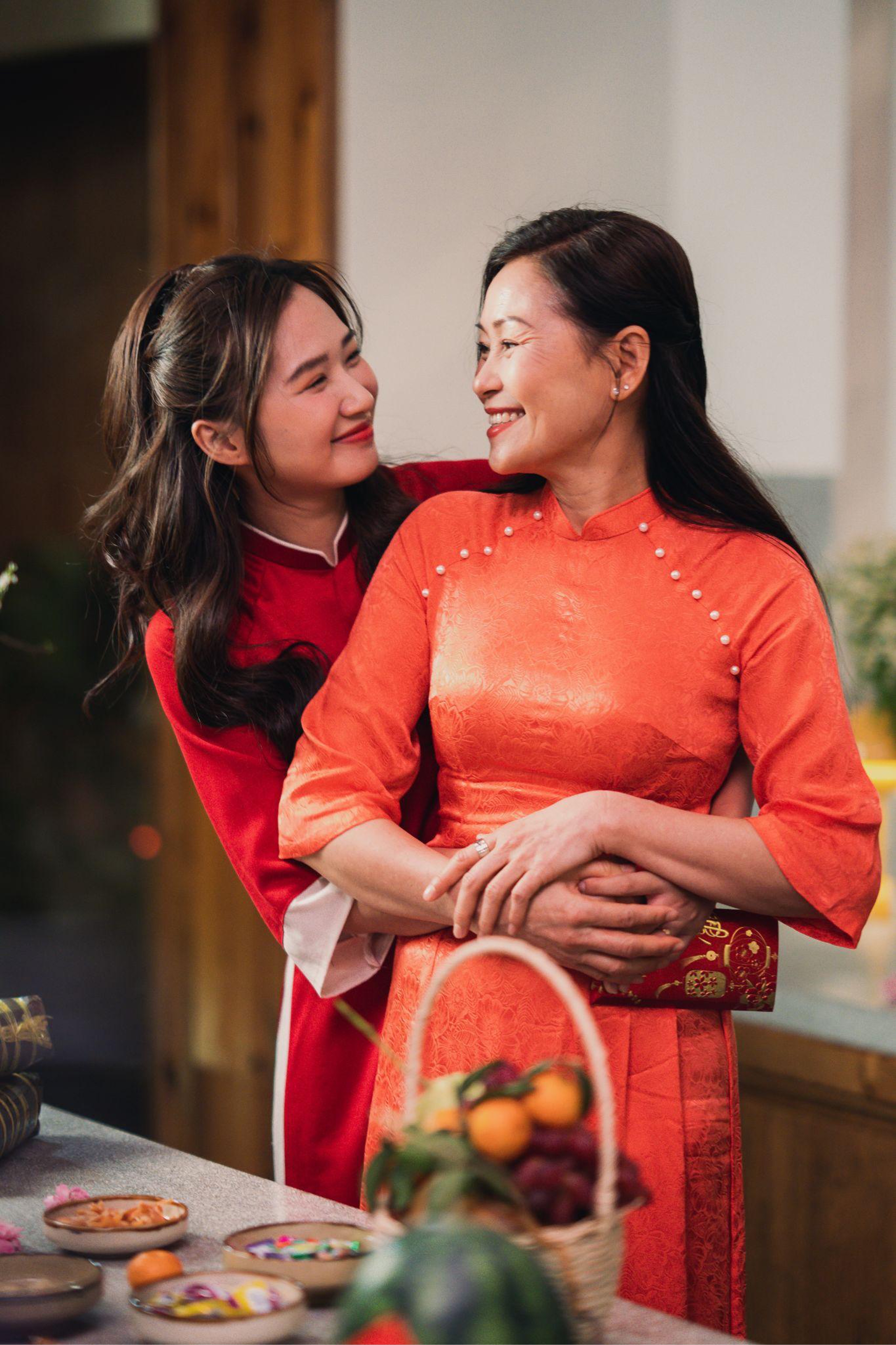 vivo chup chan dung anh 2