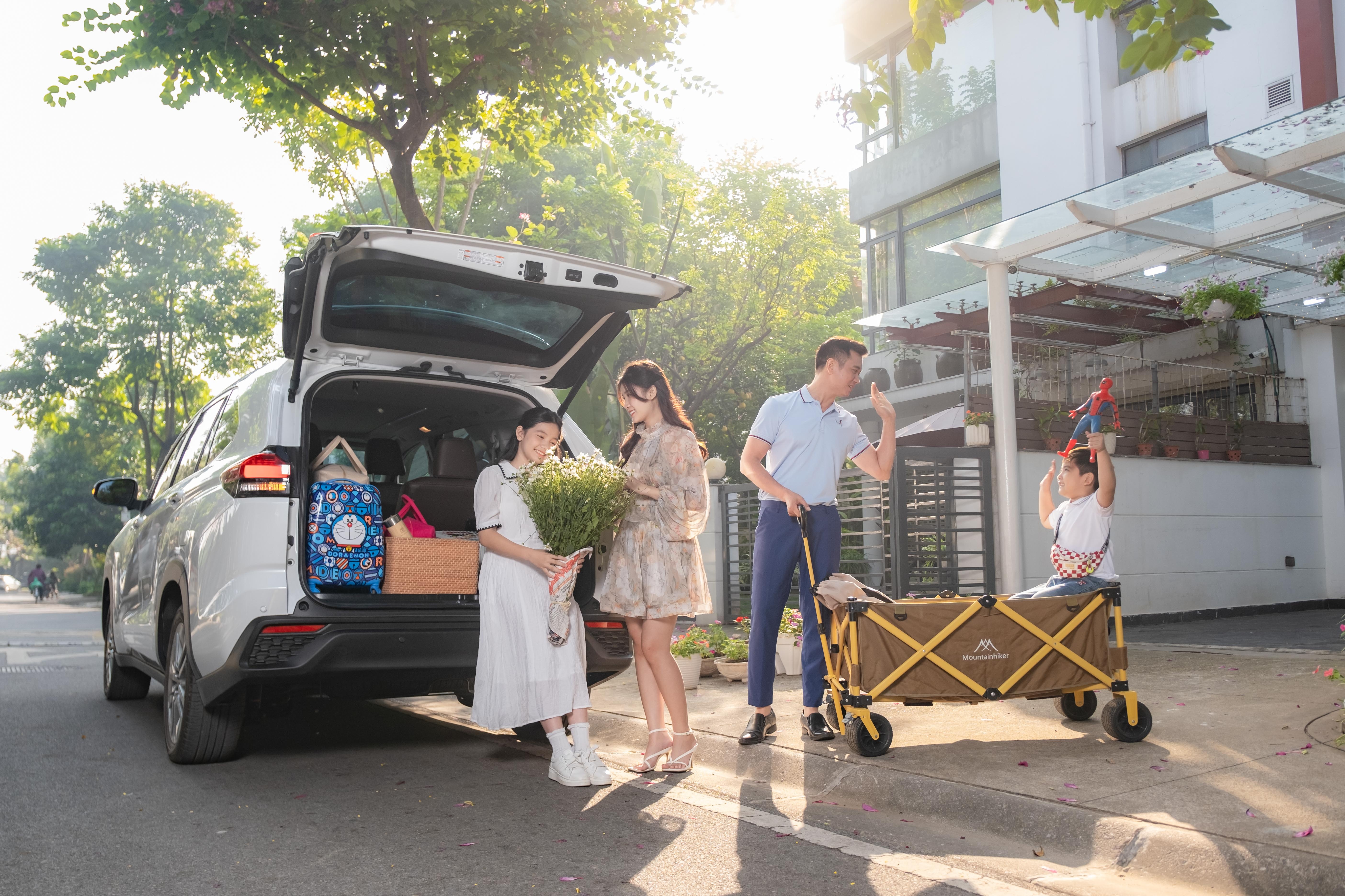 Toyota Innova Cross anh 9