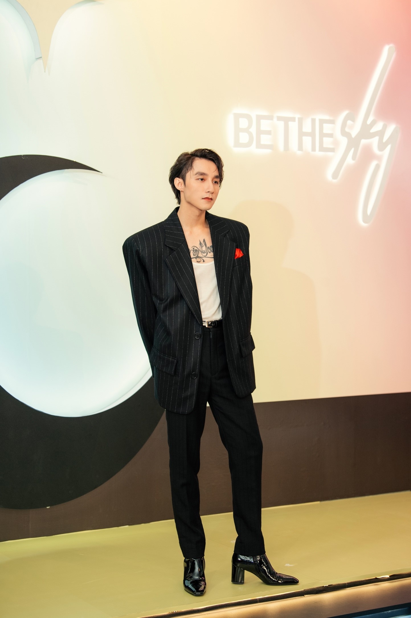 the quoc te MB anh 2