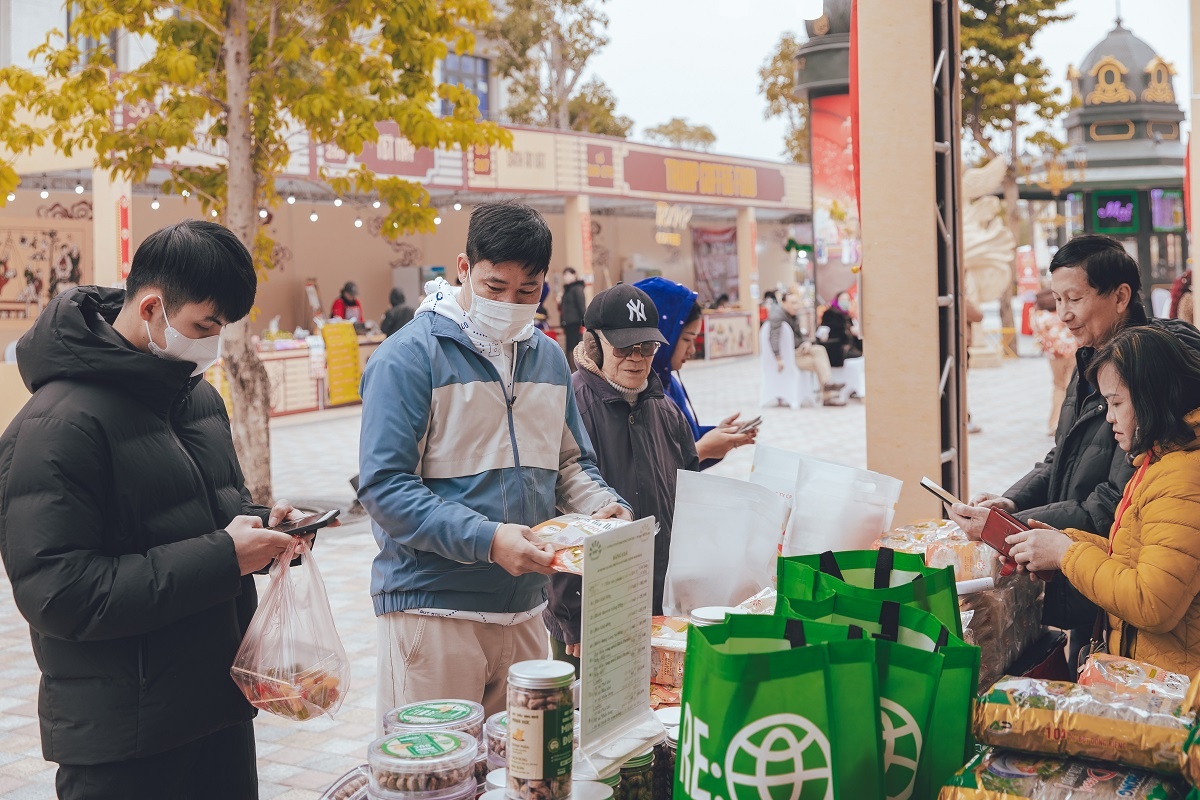 Hội chợ Xuân 2024 ảnh 5 Hoi cho Xuan 2024 anh 5