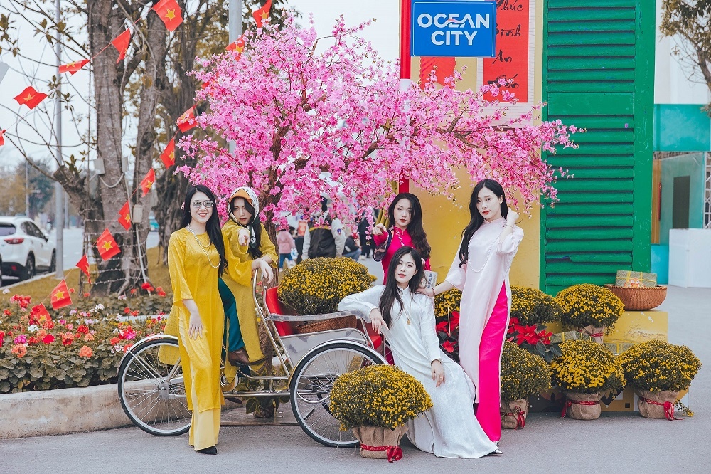 Hội chợ Xuân 2024 ảnh 8 Hoi cho Xuan 2024 anh 8