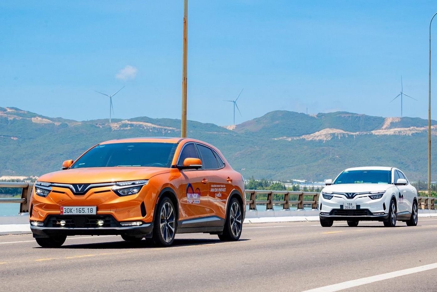 Nguoi dung tin tuong di xe dien VinFast 'chi lai, khong lo' hinh anh