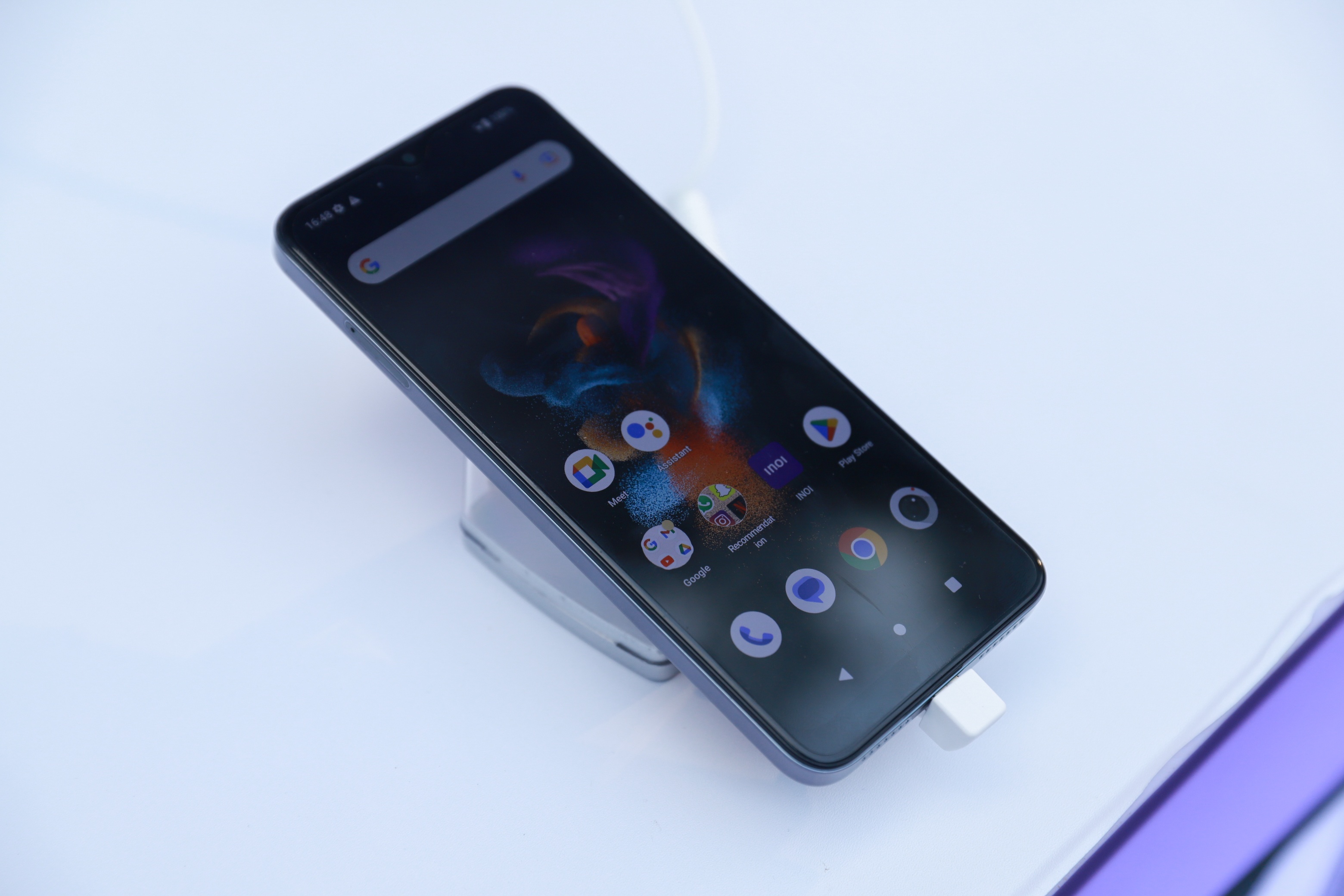 Hang smartphone INOI chao san Viet Nam, tung uu dai lon hinh anh