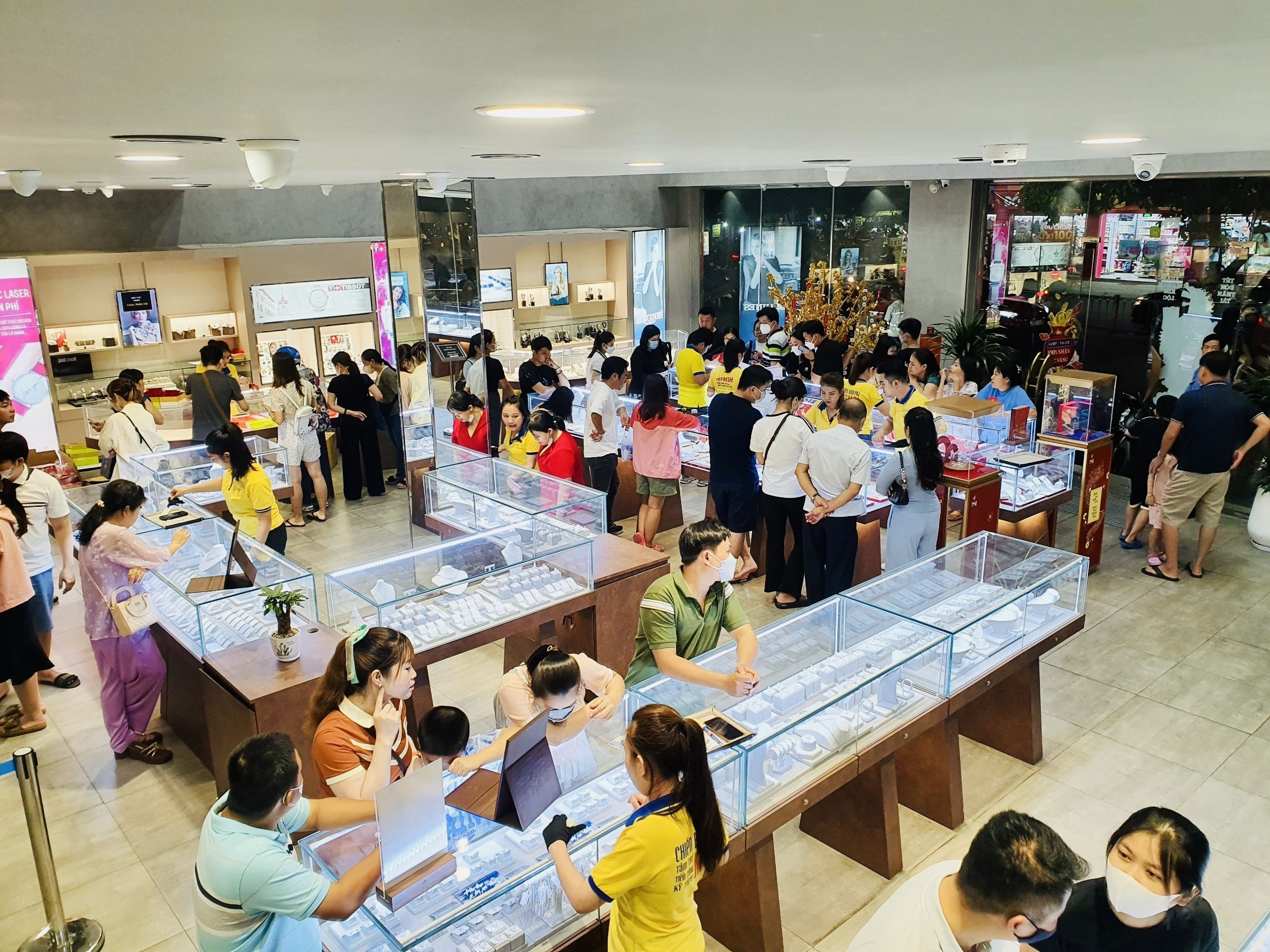 Mua vang via Than Tai anh 5