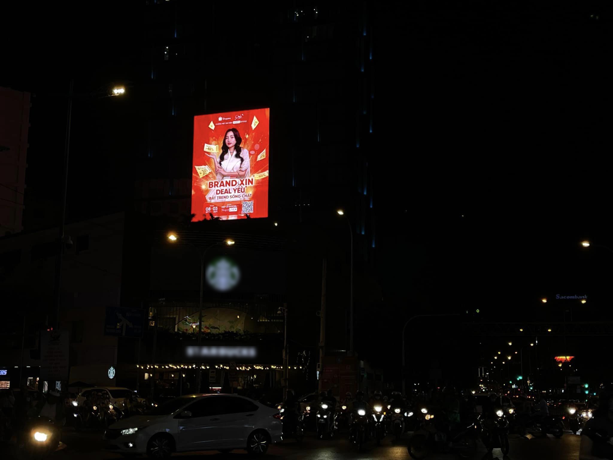 Hình ảnh KOL Diệp Lê phủ sóng billboard TP.HCM và Hà Nội - Kinh tế số ...