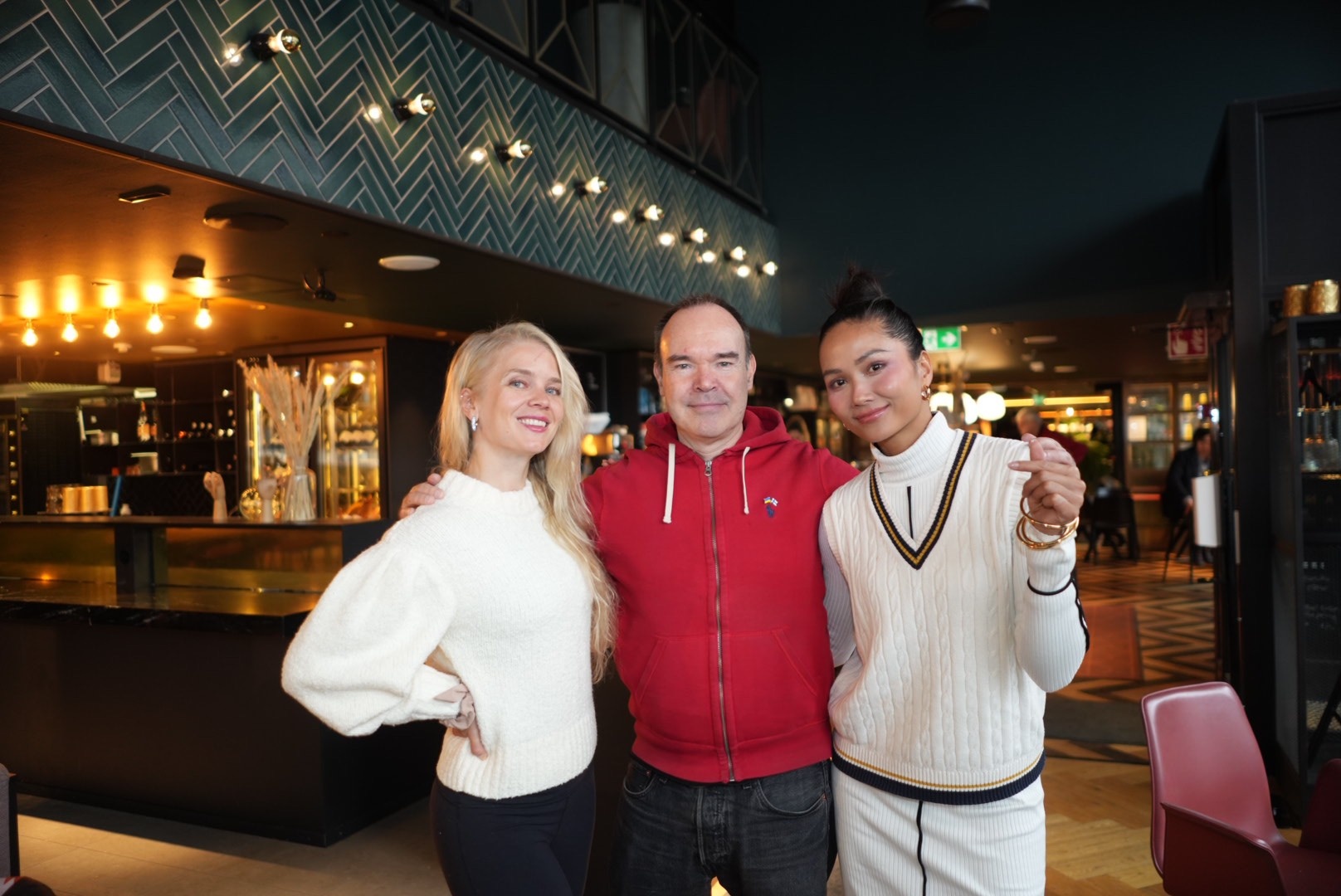 H'Hen Nie,  Finest Future anh 6