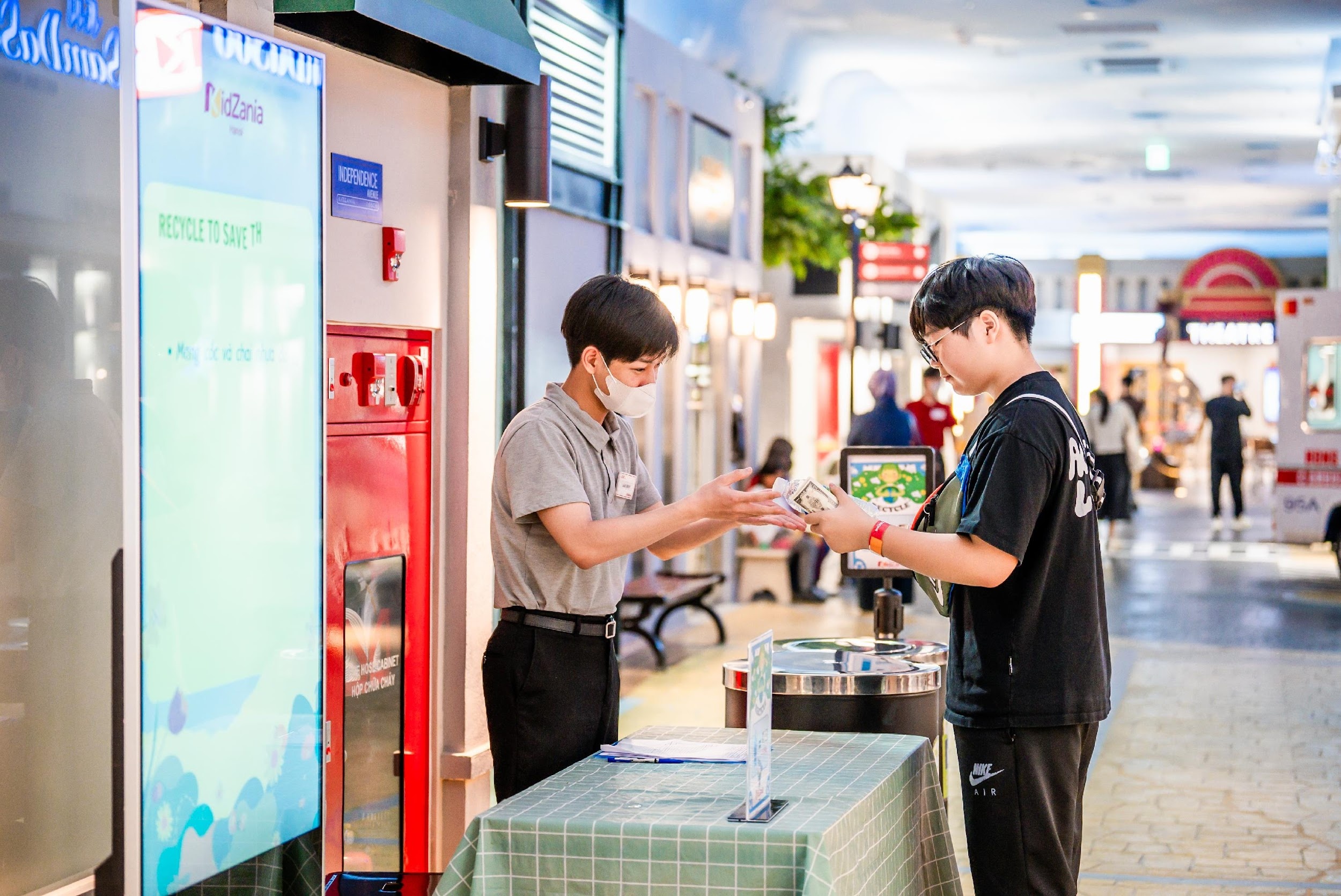 KidZania Hà Nội,  tái chế  ảnh 1 KidZania Ha Noi,  tai che anh 1