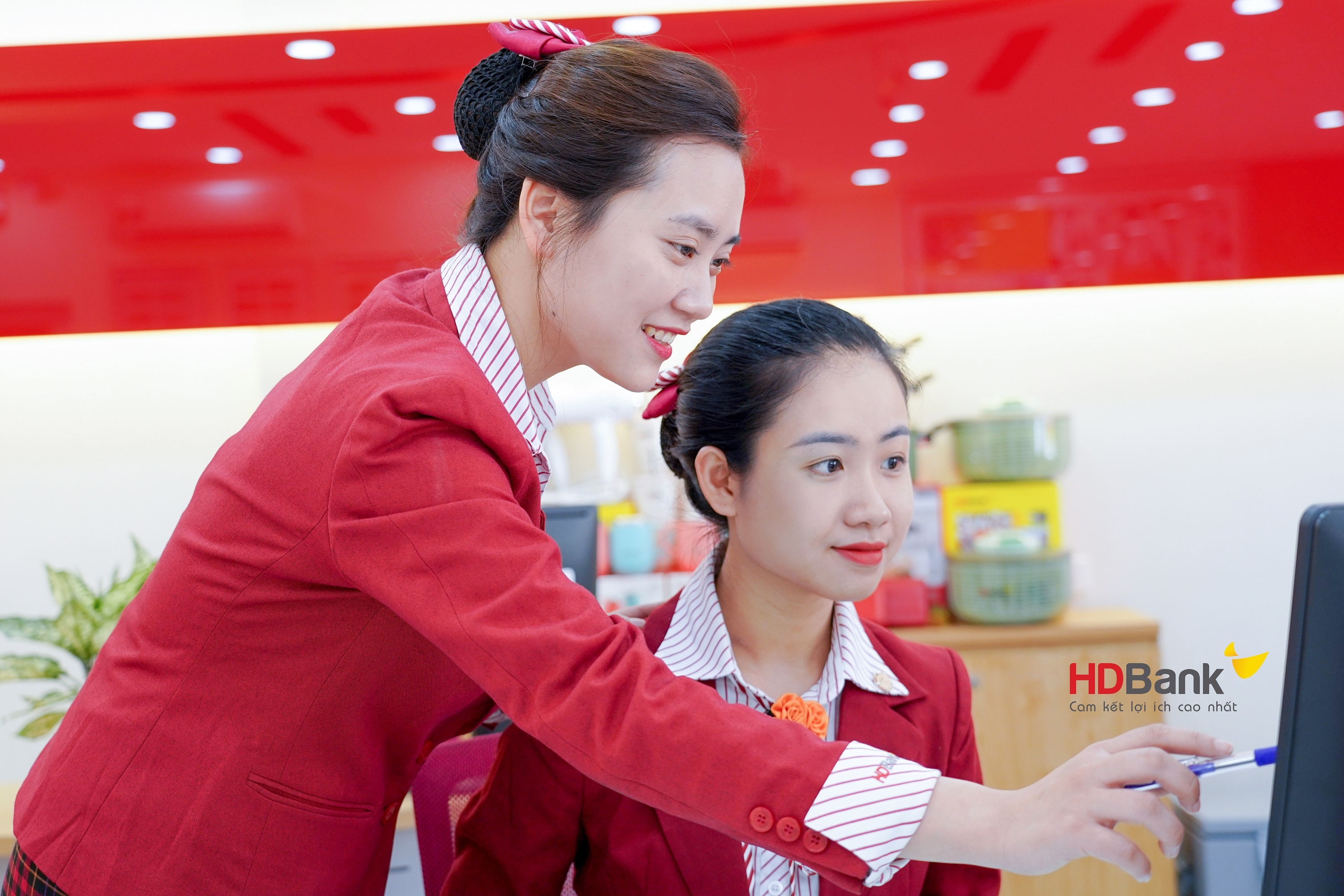 HDBank,  ngan hang anh 5