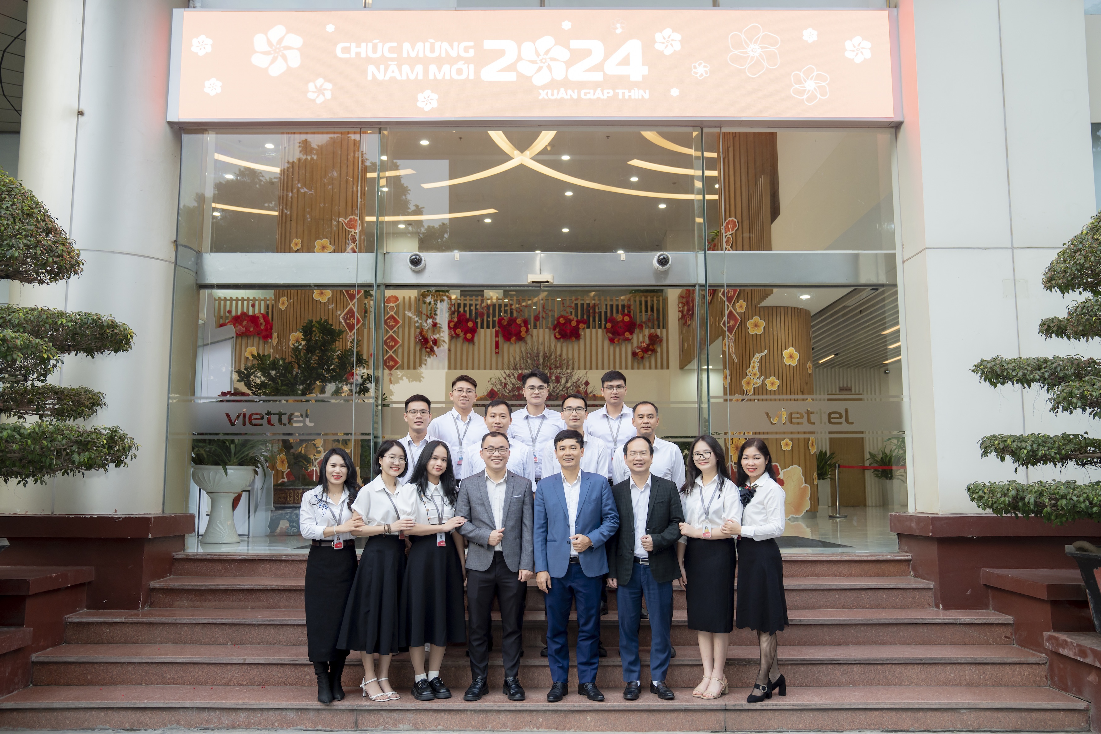 Vien thong Quan doi anh 2