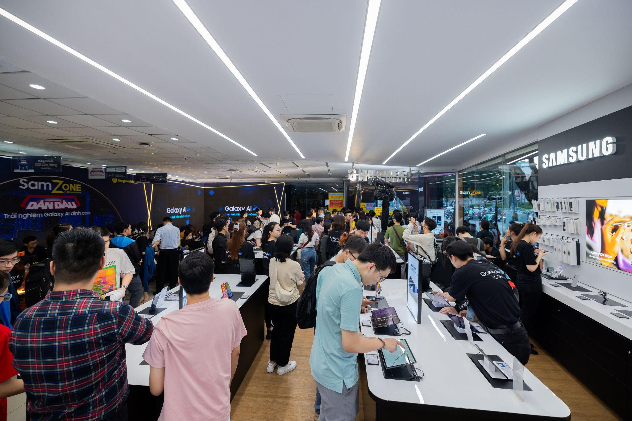 Thế Giới Di Động ảnh 2 The Gioi Di Dong anh 2