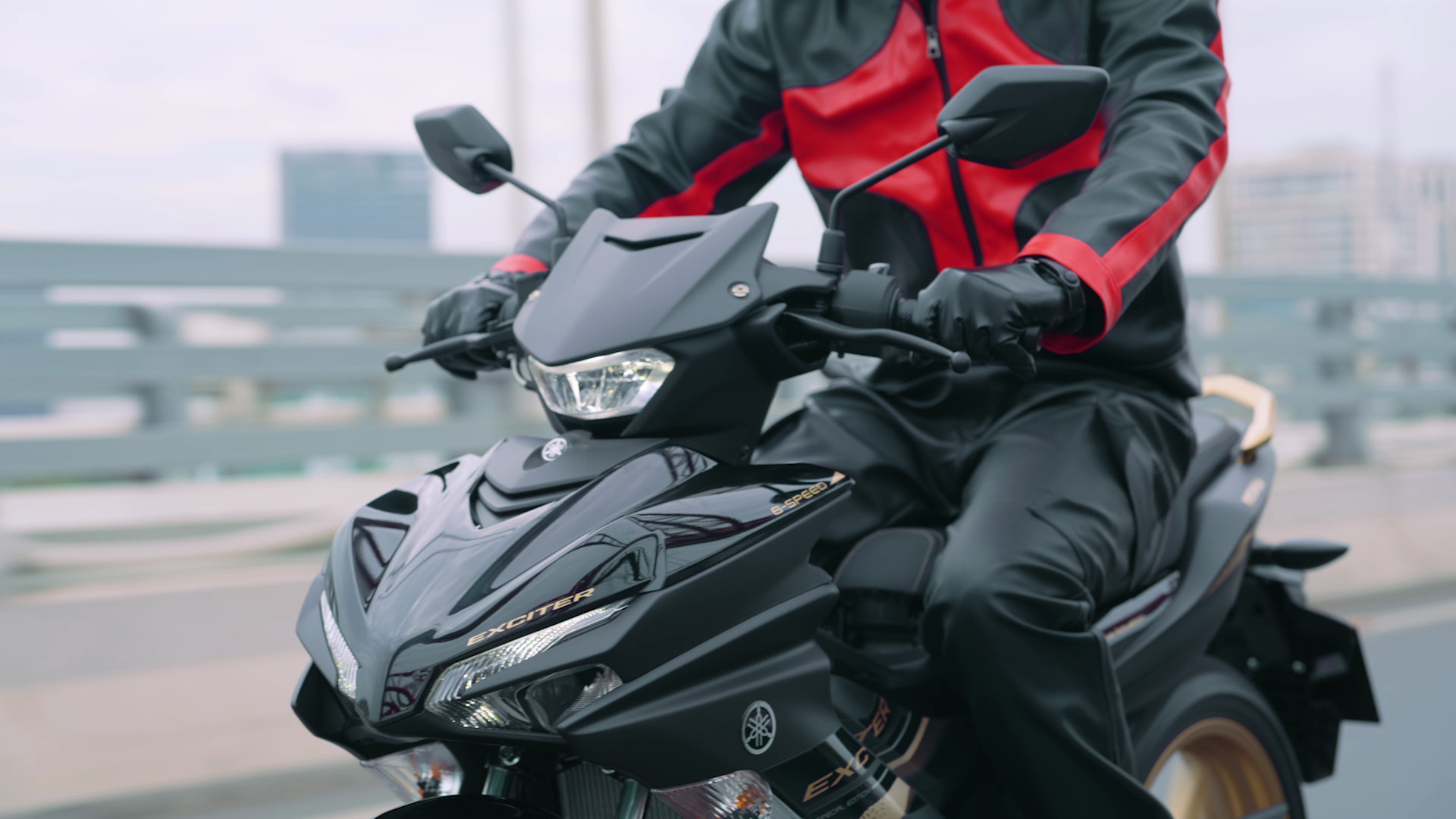 3 nguyen tac vang giup ban lai xe tay con an toan hinh anh