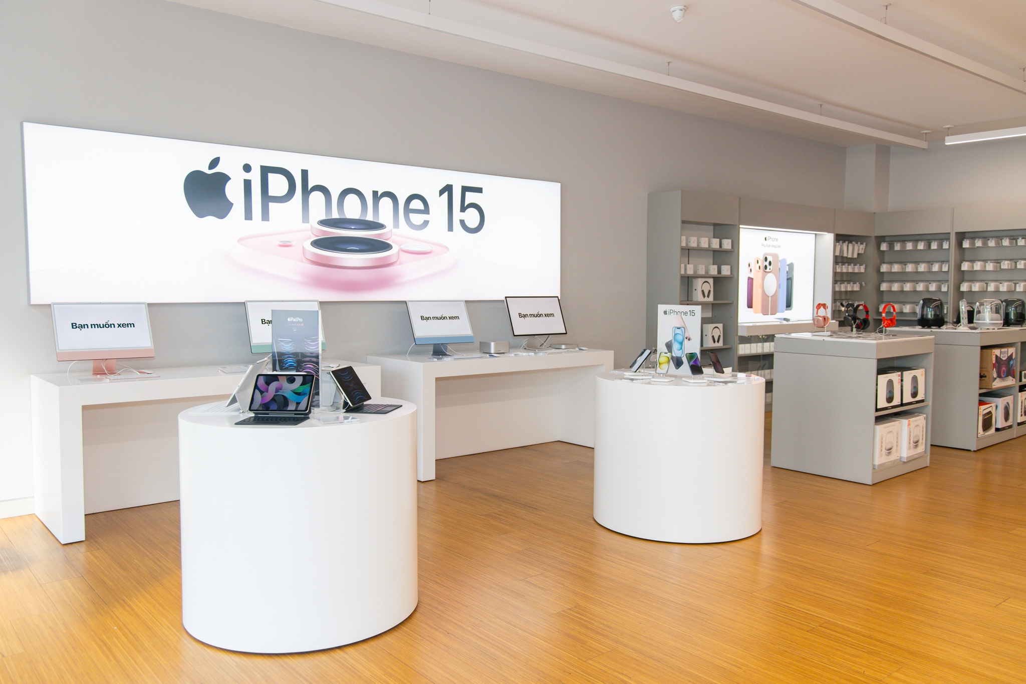 TopZone - dan dau khong gian trai nghiem san pham Apple tai Viet Nam hinh anh