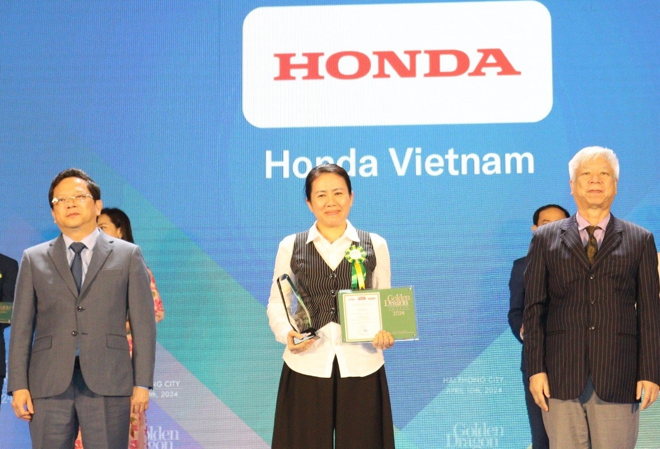 Honda Viet Nam nhan giai thuong Rong Vang nam 2024 hinh anh