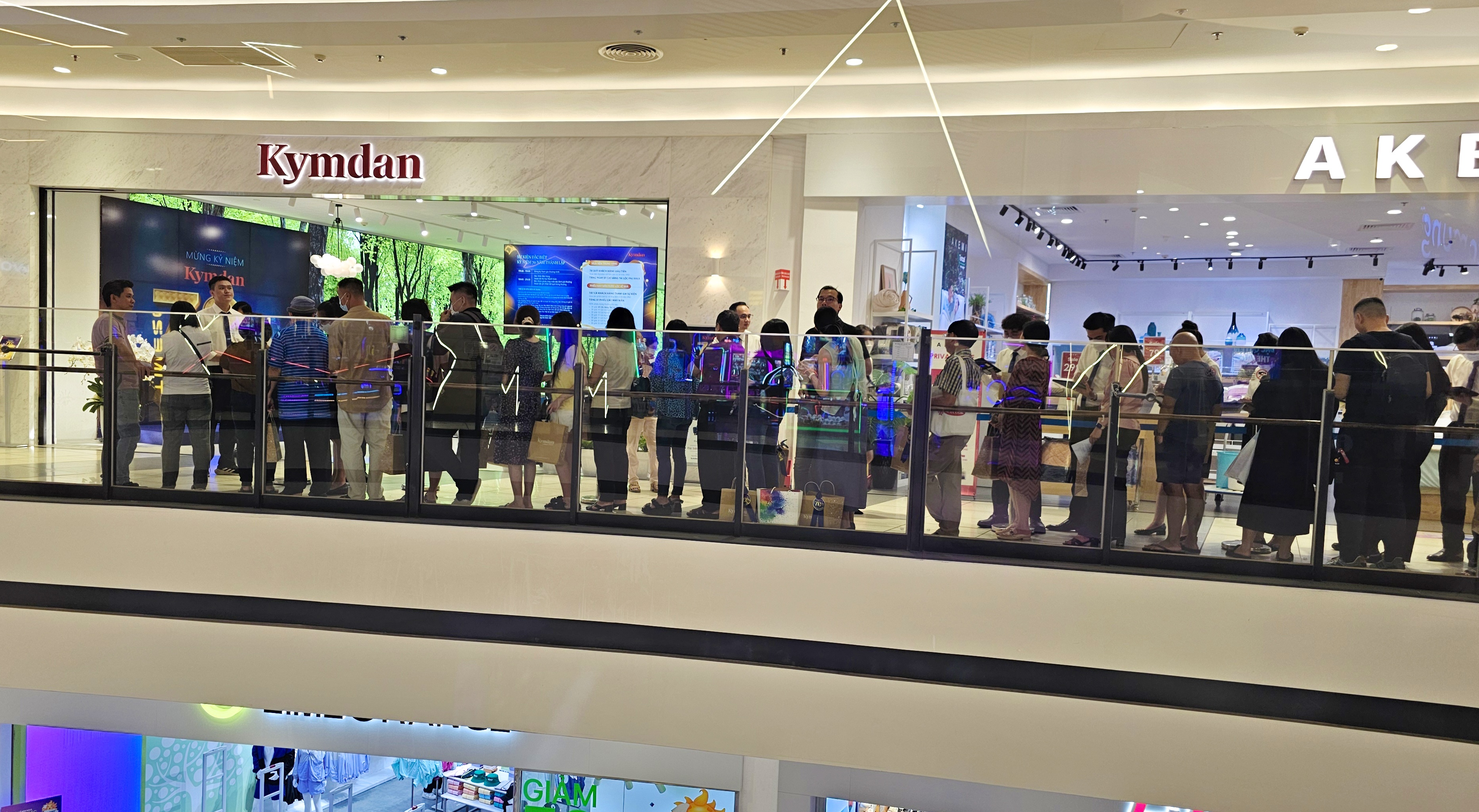 Kymdan khuyen mai dac biet mung 70 nam thanh lap hinh anh