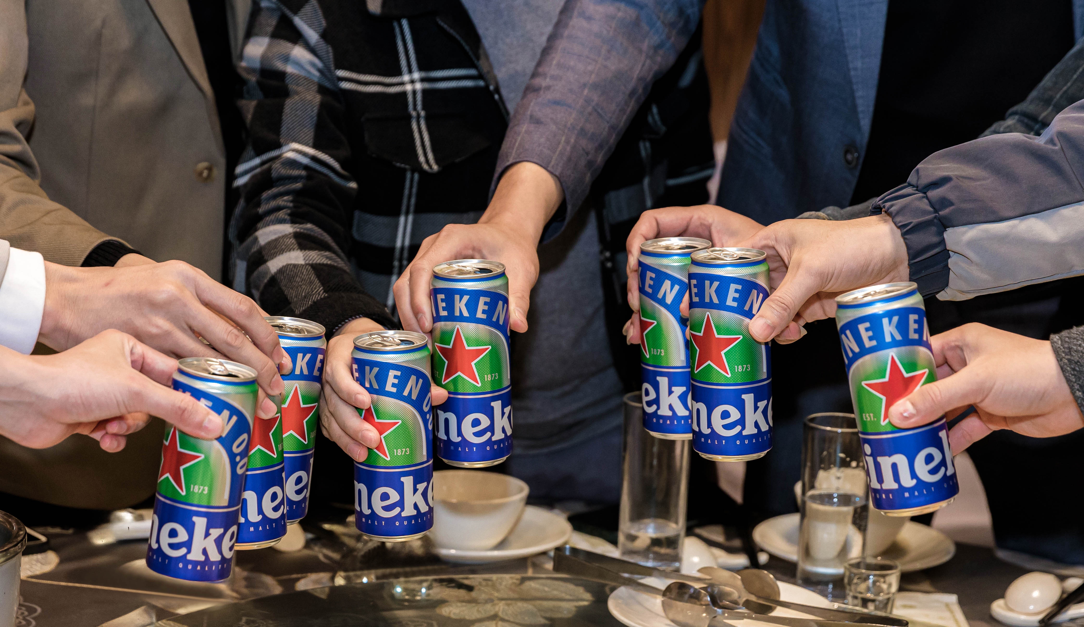 Xu huong tiec vui an toan dip nghi le cung Heineken 0.0 hinh anh