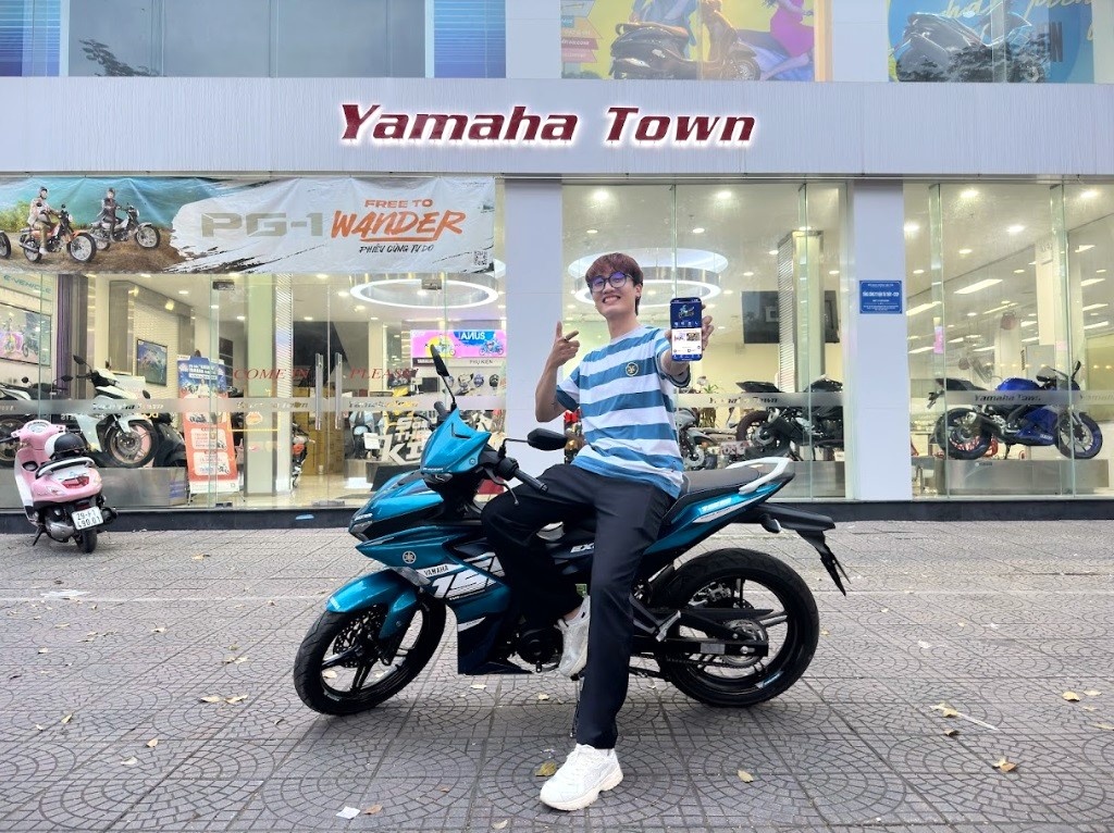 Huong dan kich hoat bao hanh va bao tri dien tu tren xe may Yamaha hinh anh