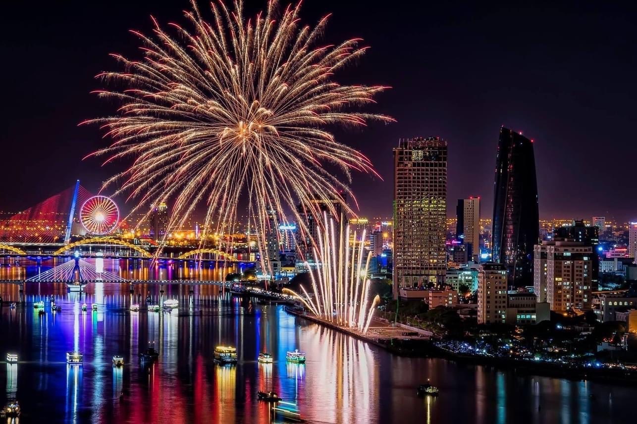 Le hoi phao hoa anh 1