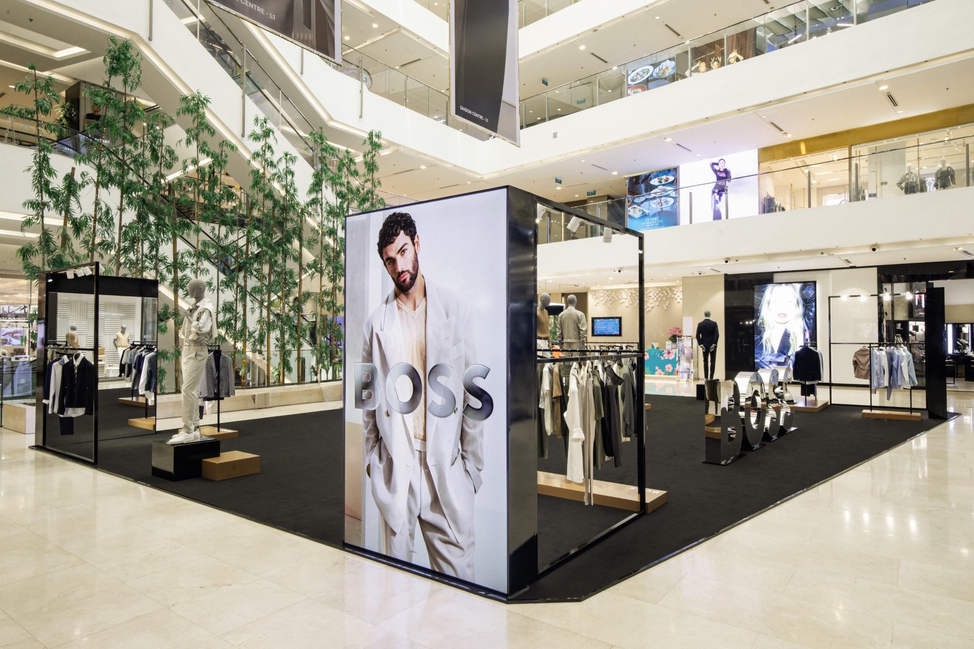 Dan sao nam tu hoi, chao don BST cong so tu nha mot Boss hinh anh