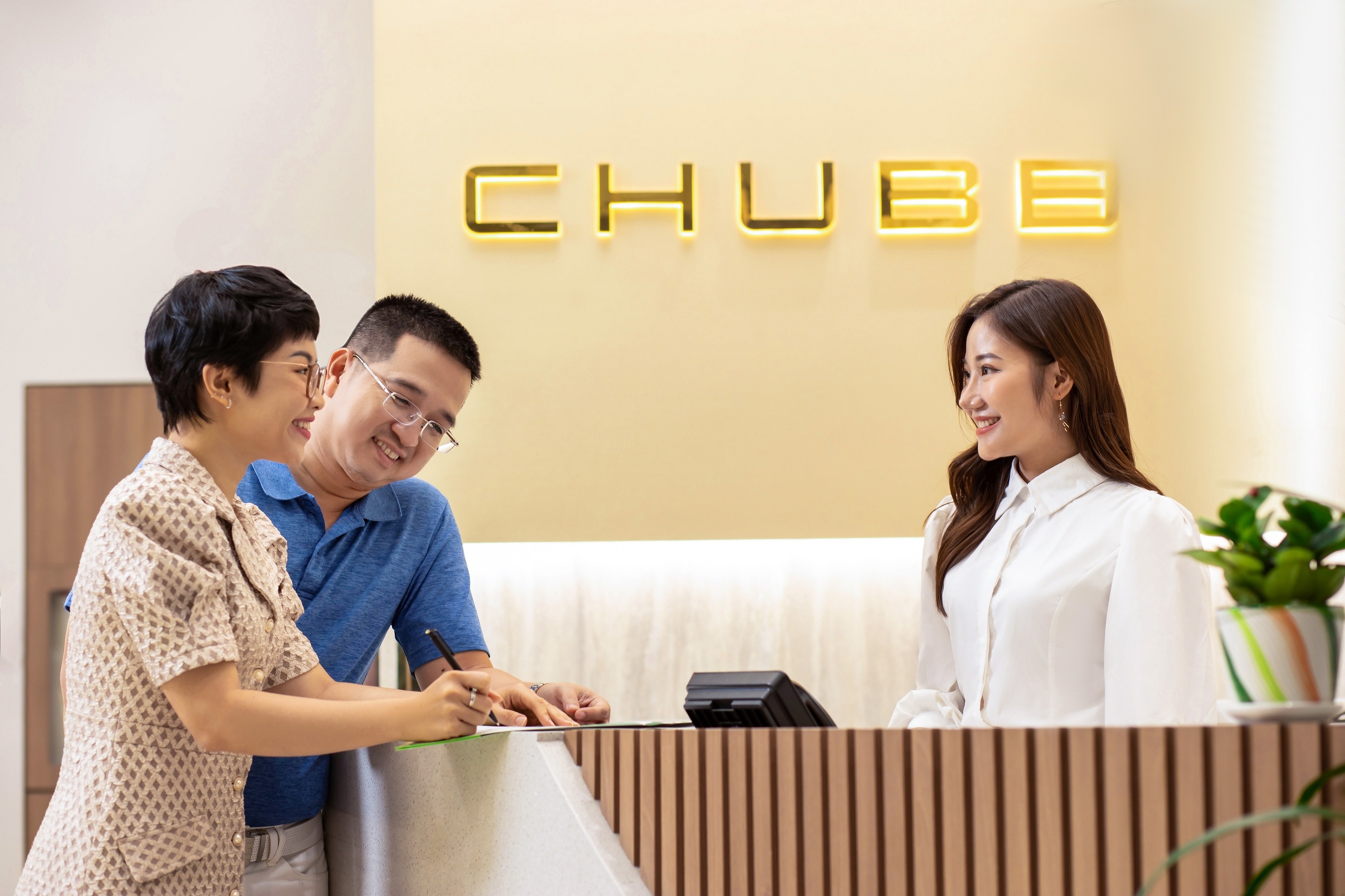 'Xu huong lo au' o gioi tre va giai phap de song doi tu do hinh anh