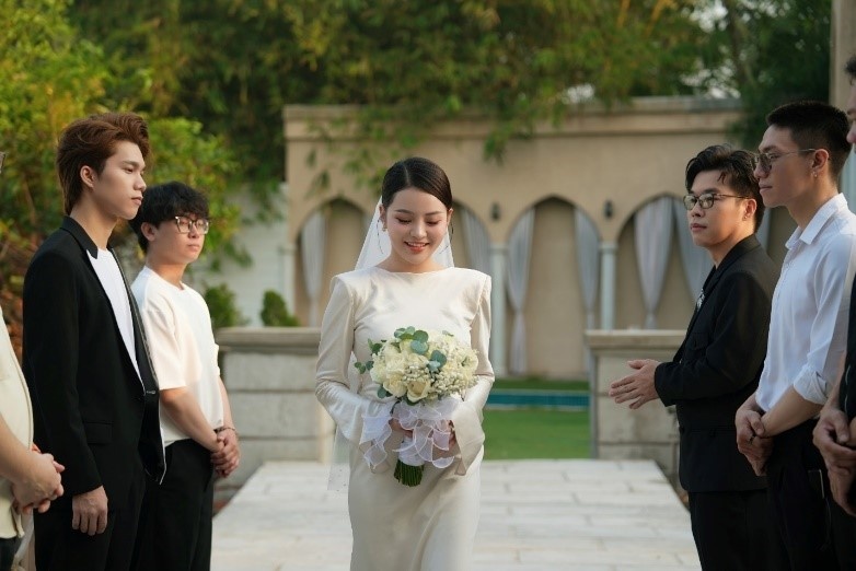 Man ket hop cua Kevin Toan va Thanh Dat trong MV moi 'Ao cuoi em mang' hinh anh