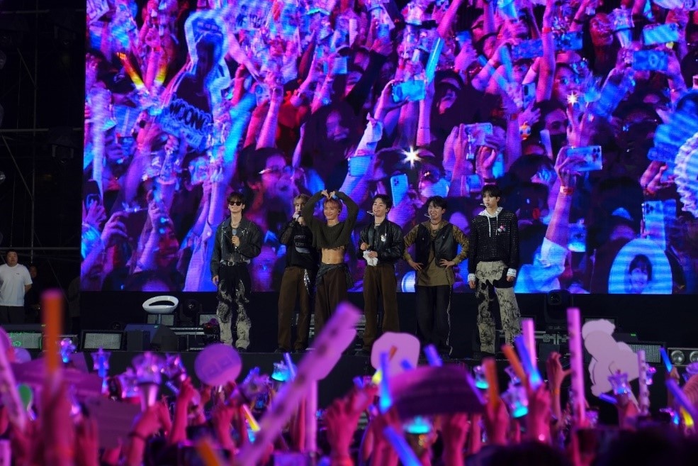 Vi sao Cake by VPBank la kenh ban ve doc quyen concert Tempest? hinh anh