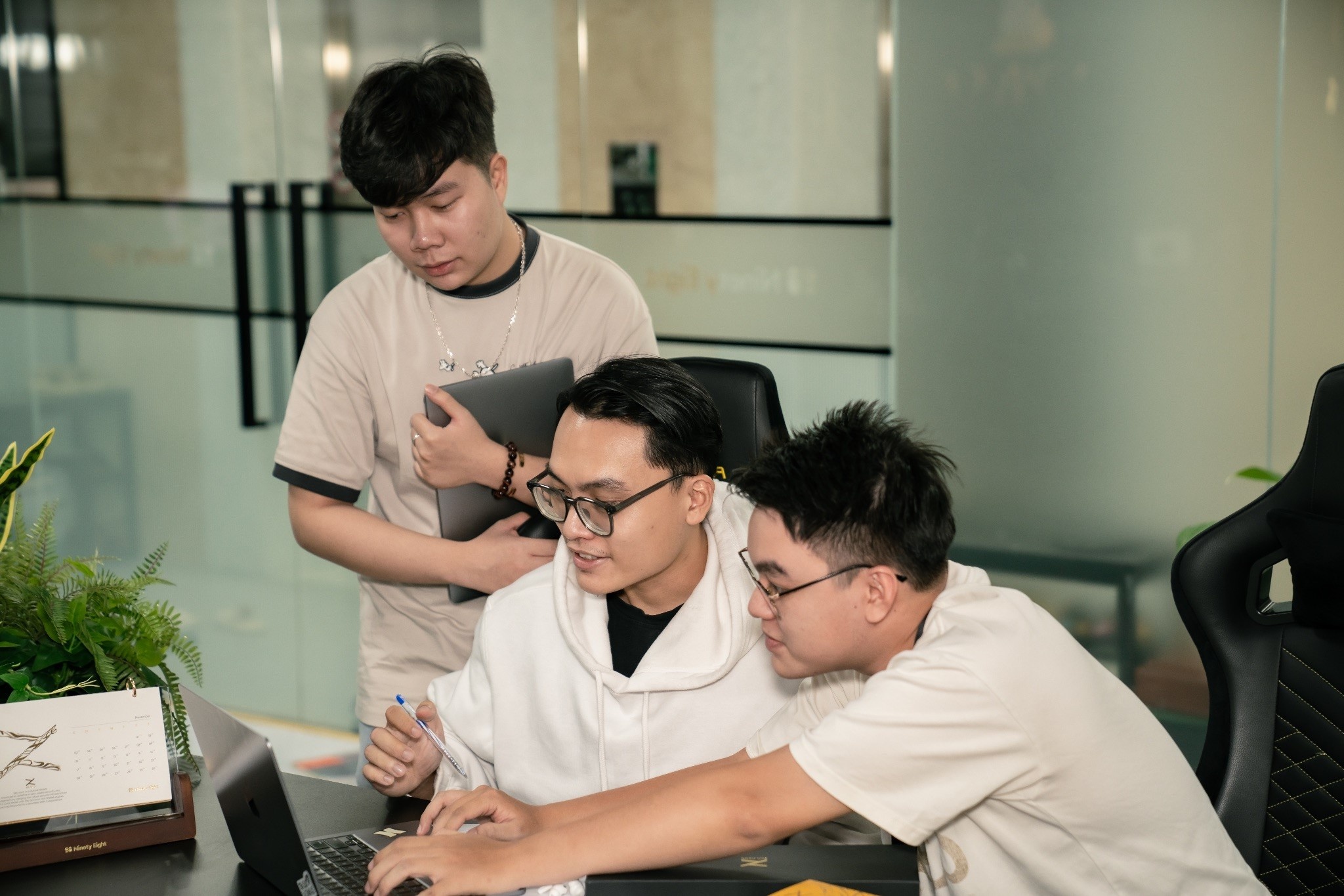 Linh vuc thiet ke do hoa trong Web3 hinh anh