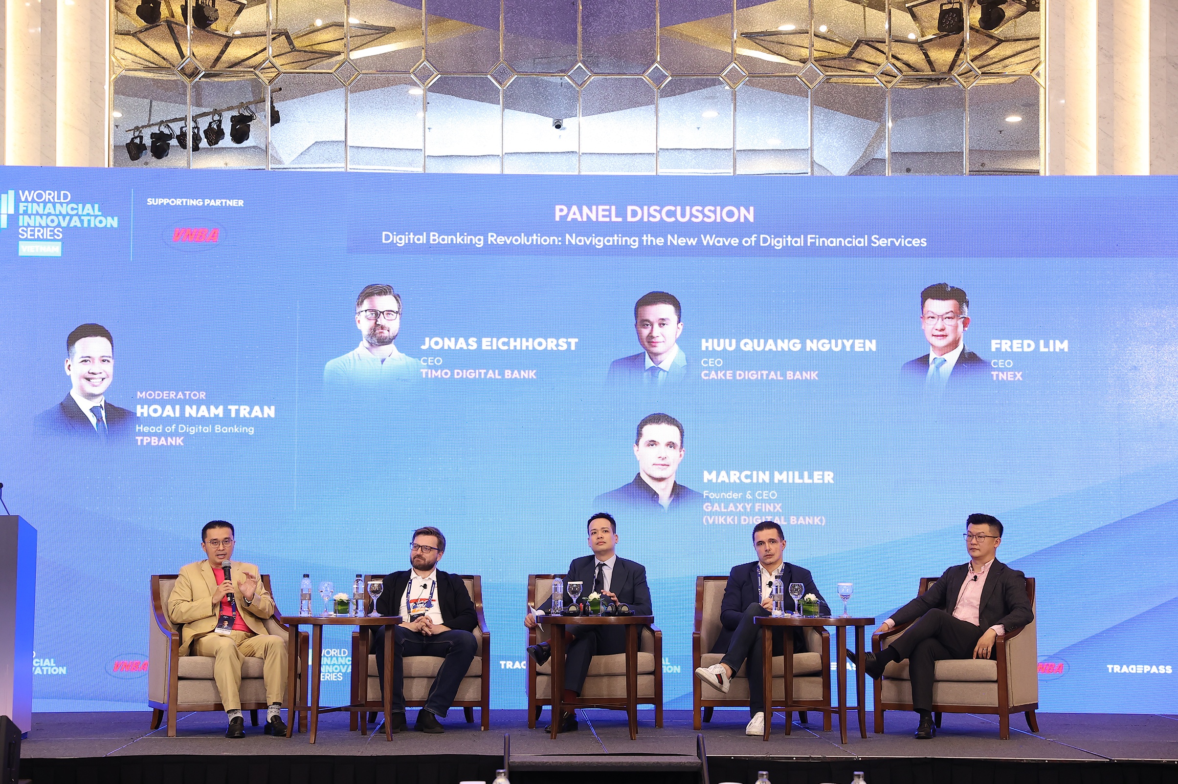 Cake by VPBank anh 2