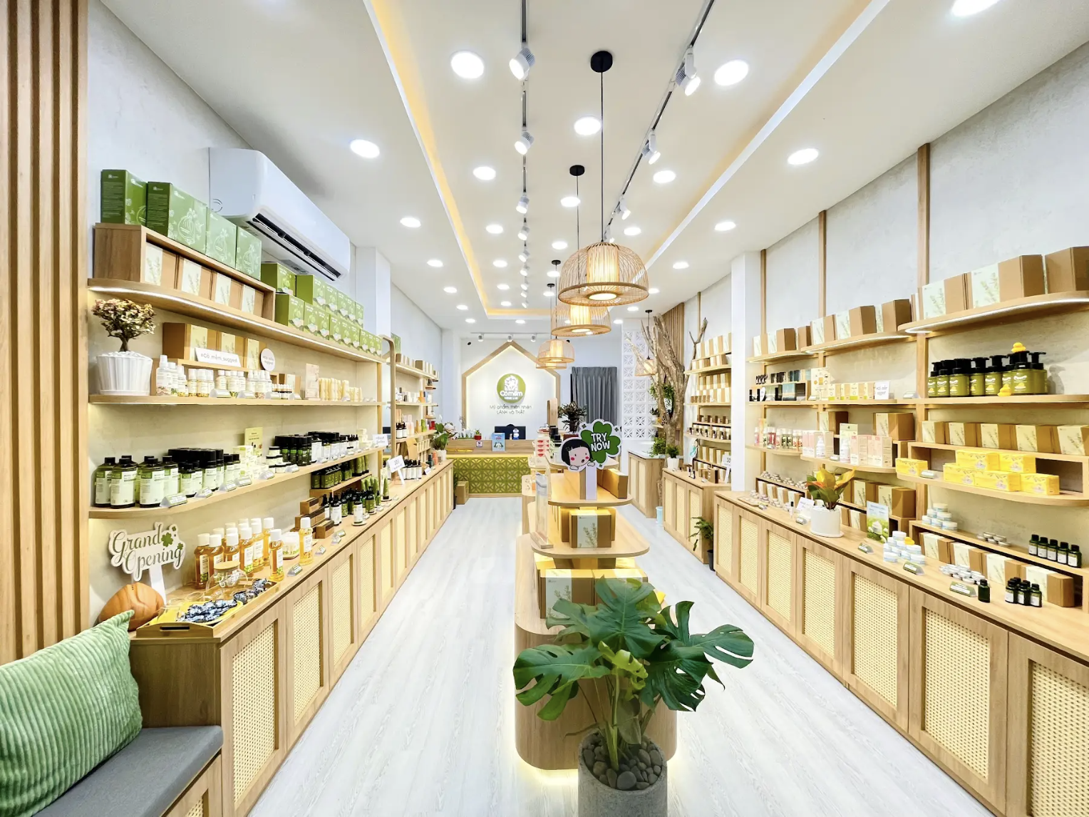 My pham Co Mem anh 4