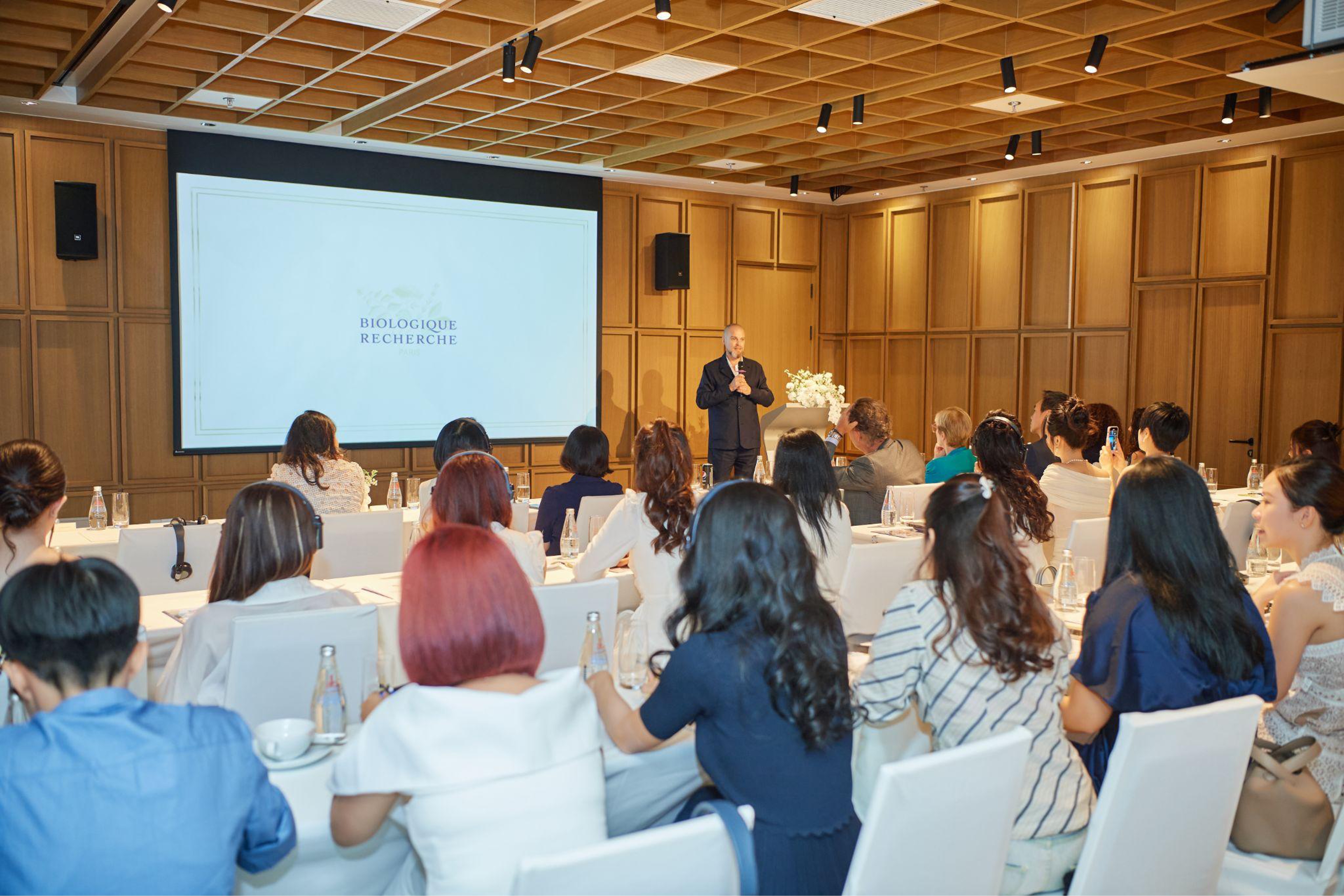 My pham ngoai nhap anh 2