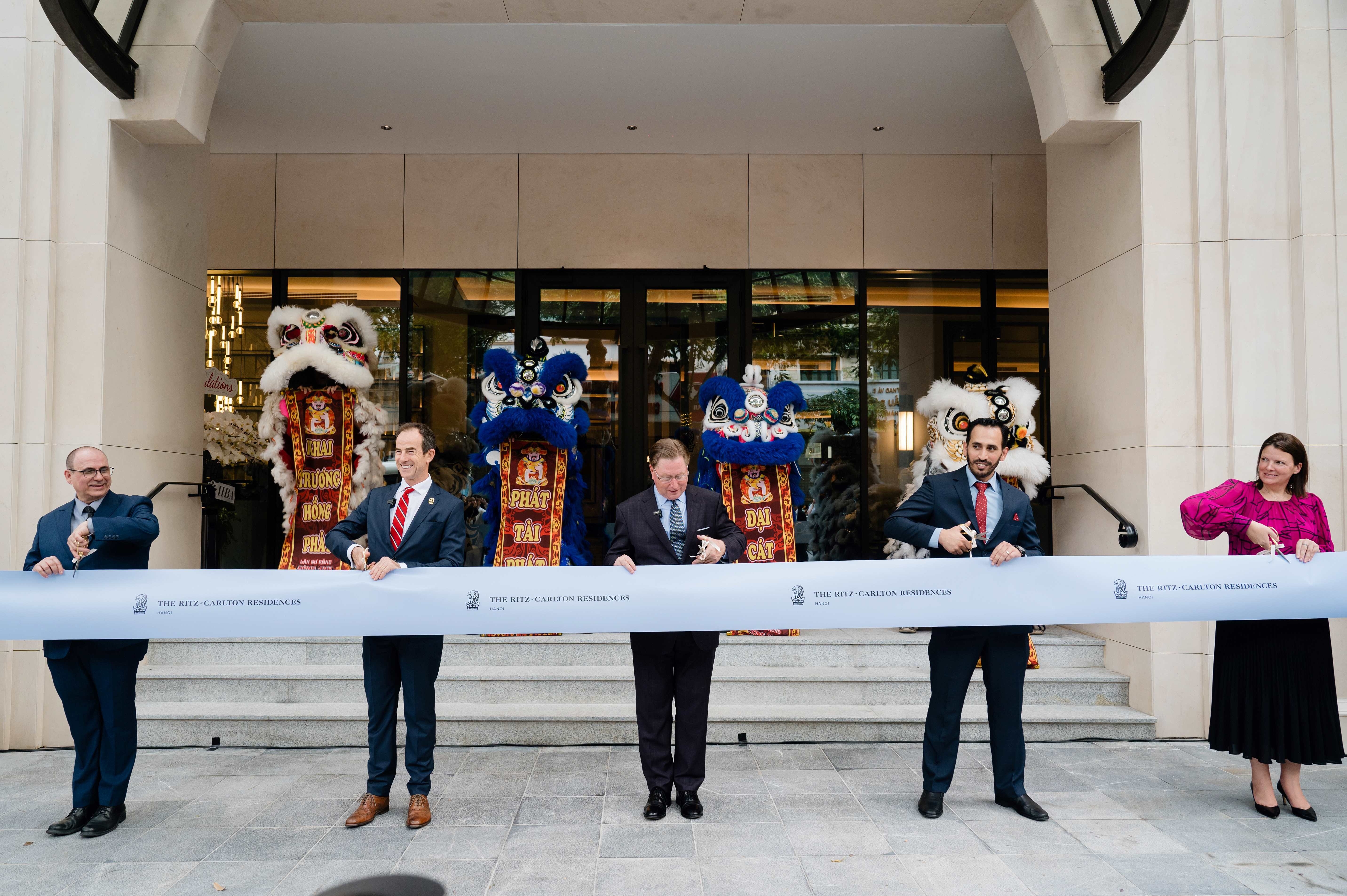 The Ritz-Carlton Residences anh 1