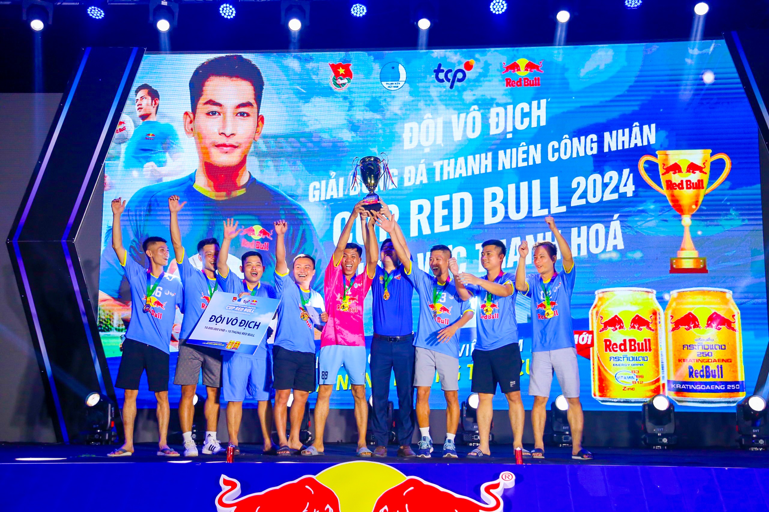 Red Bull  ảnh 9 Red Bull anh 9