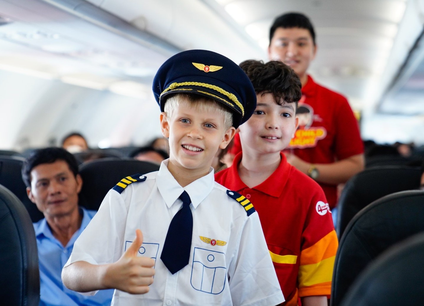 Vietjet,  ngay 1/6 anh 3