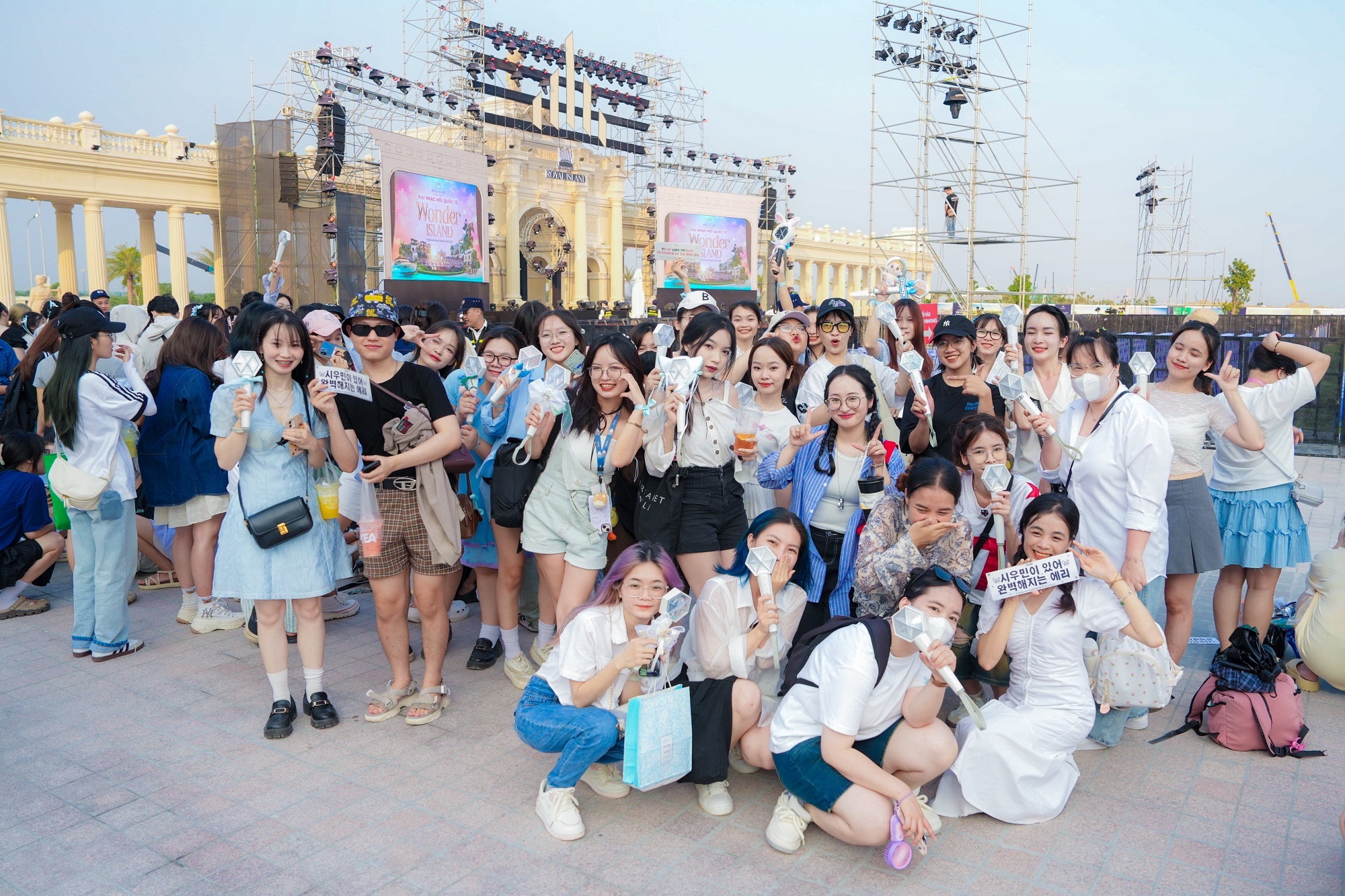 Hoc vien cuoi ngua anh 12