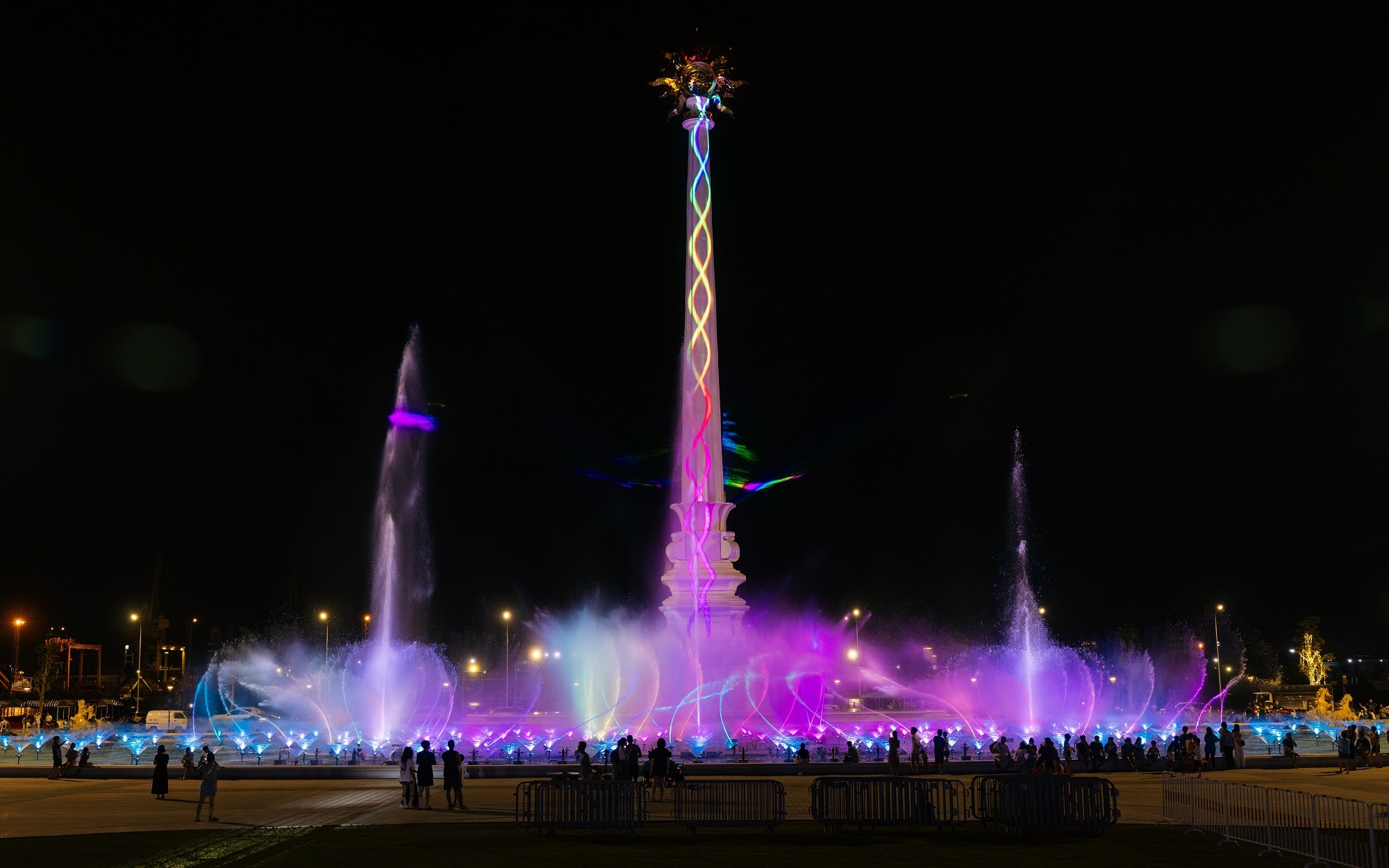 Hoc vien cuoi ngua anh 13