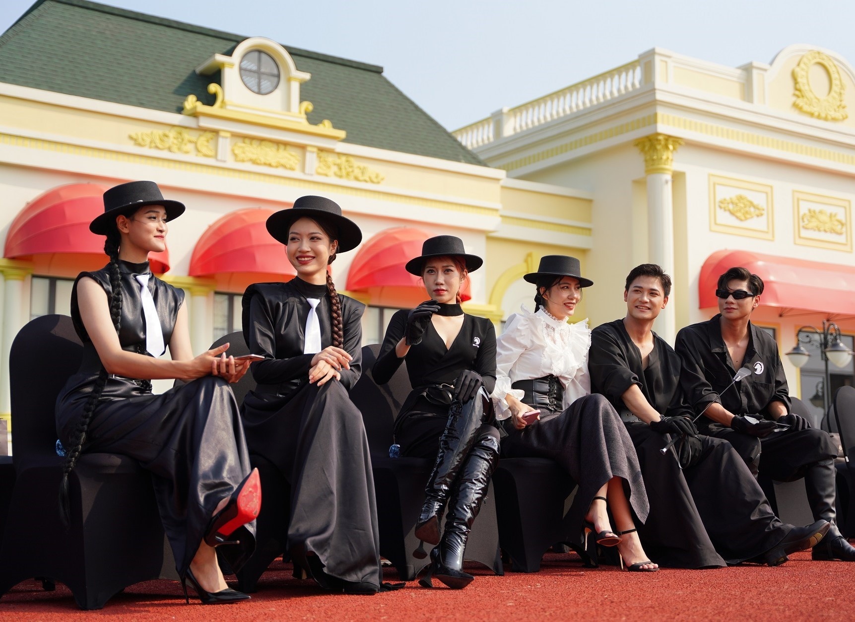 Man ra mat an tuong cua hoc vien cuoi ngua dau tien tai Viet Nam hinh anh