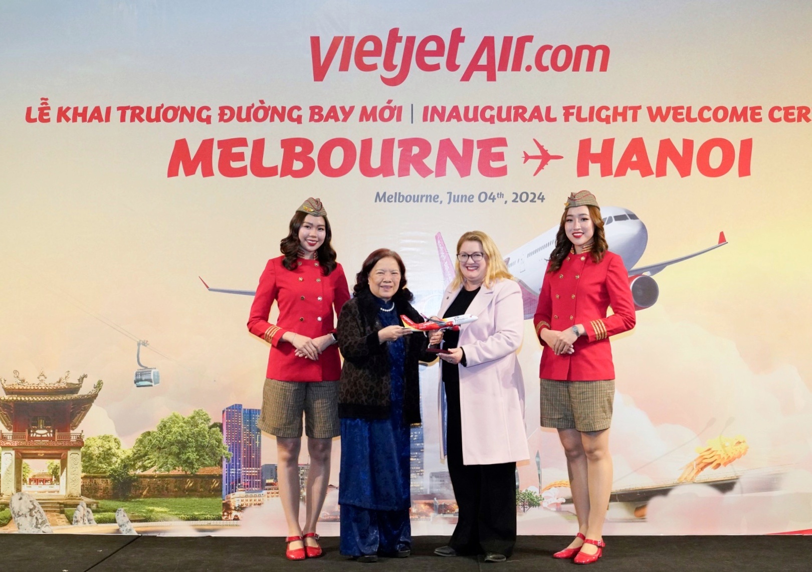 Vietjet khai truong duong bay Melbourne - Ha Noi, ve thuong gia uu dai hinh anh