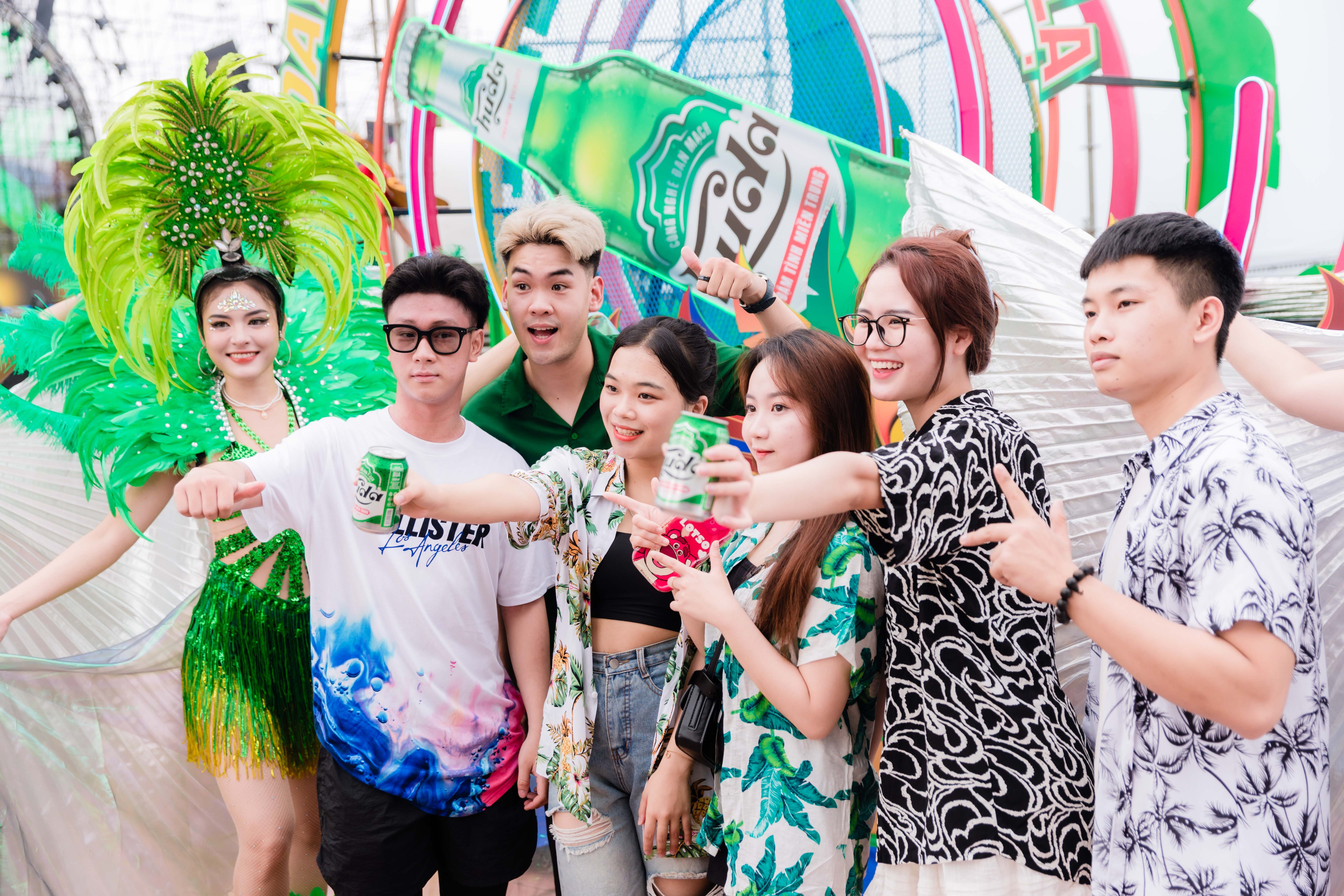 Gioi tre ‘xoay he khac la’ tai Quang Ngai nam nay hinh anh