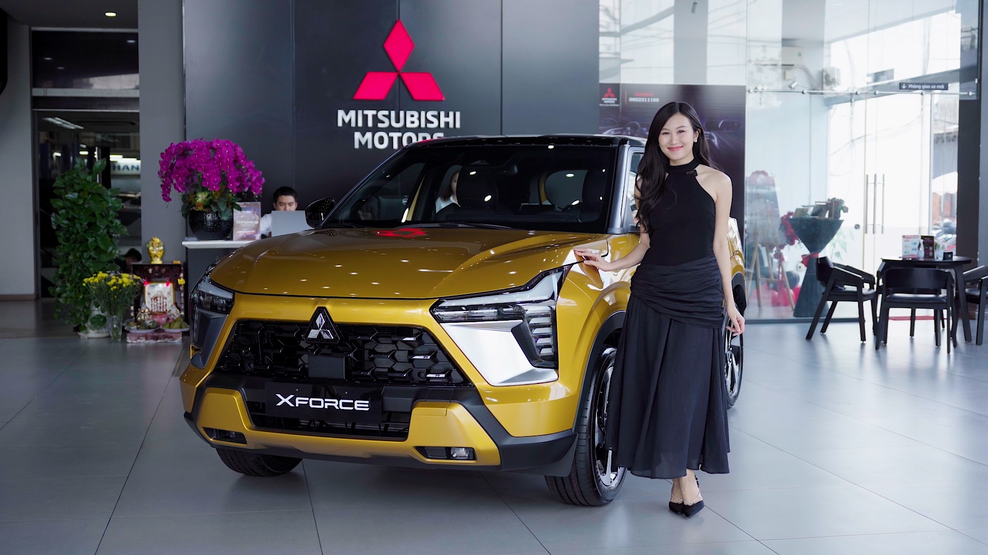 Trai nghiem nhanh Mitsubishi Xforce Ultimate - nhieu trang bi dang gia hinh anh