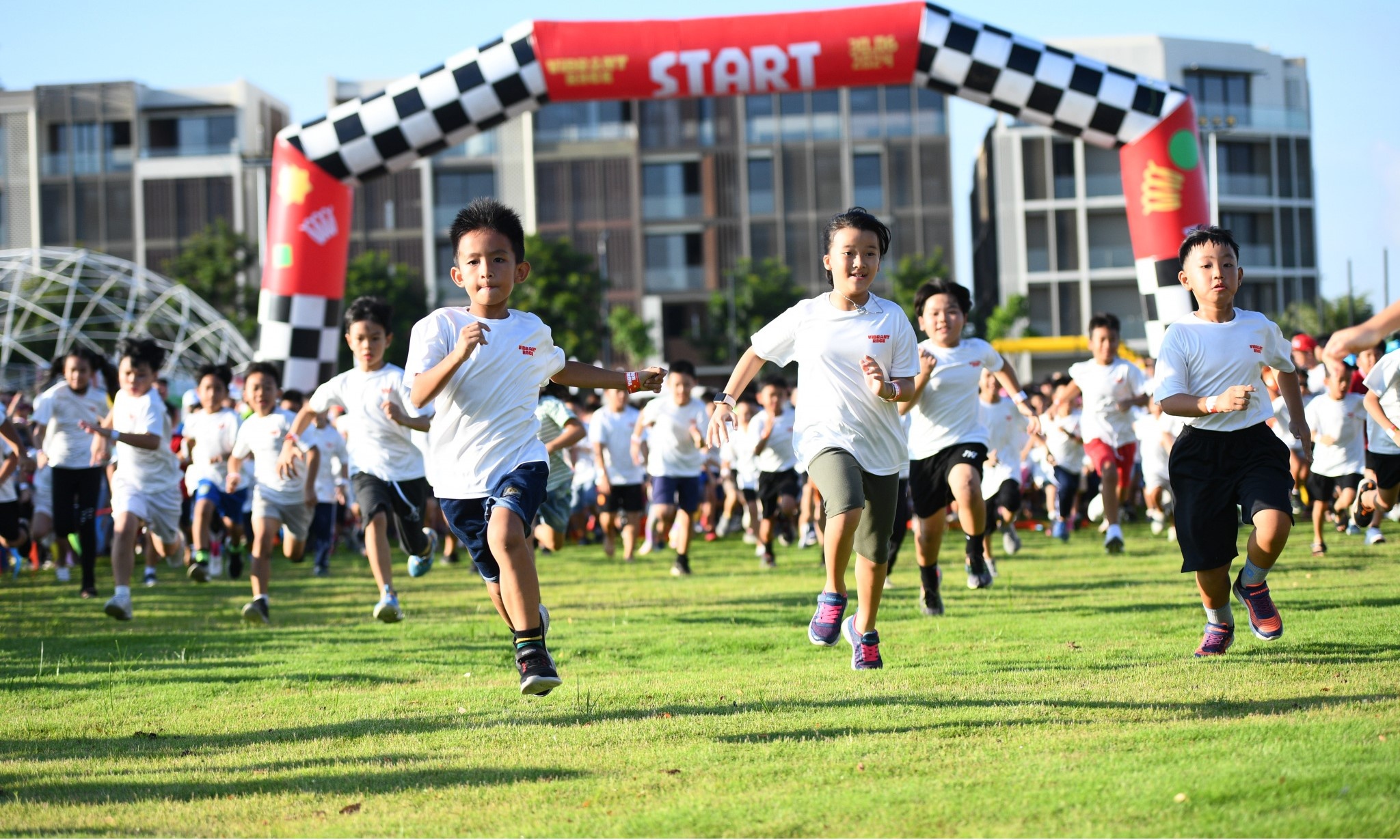 Vui he kieu moi o The Global City hinh anh